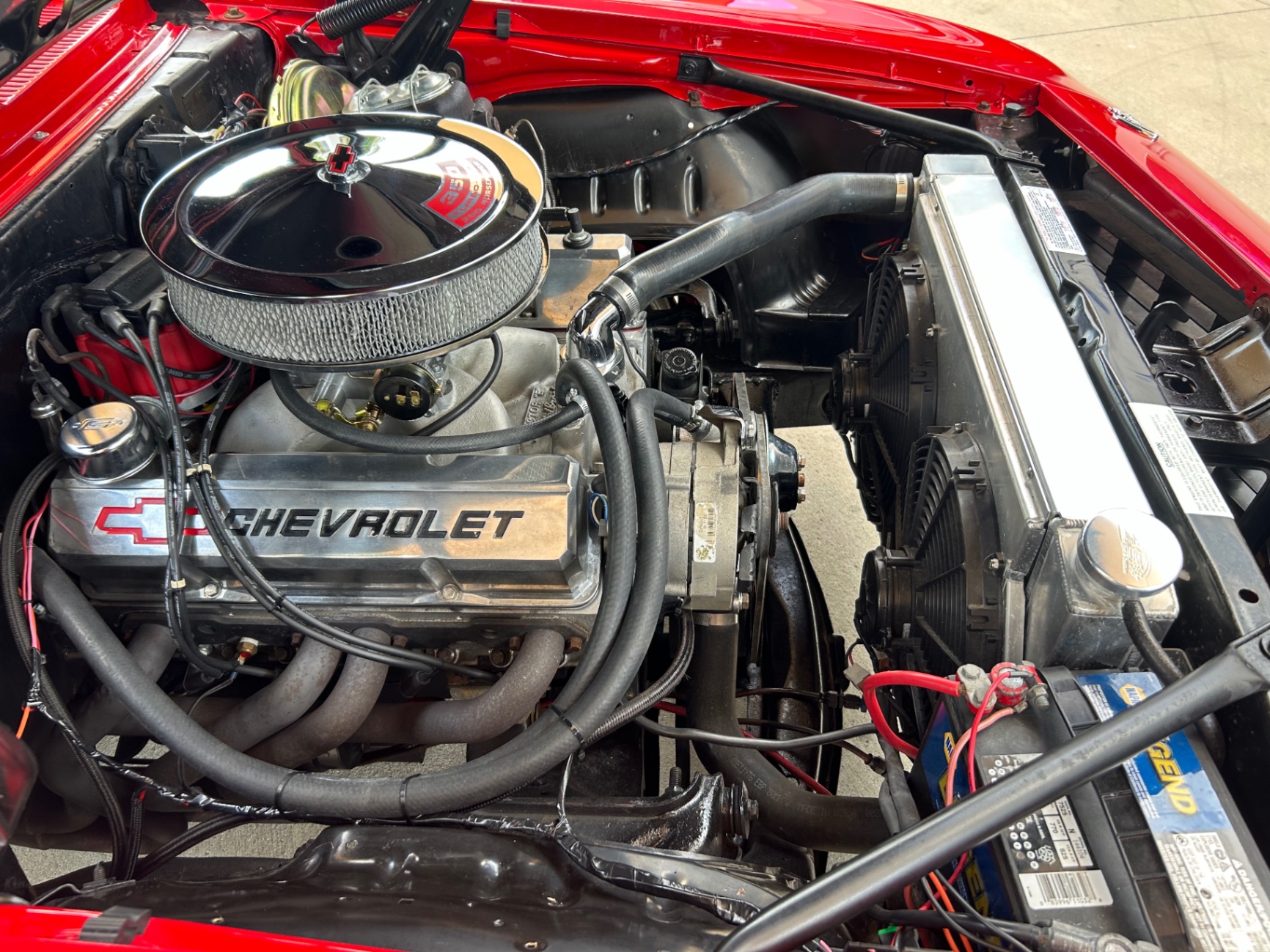Vehicle photo 17