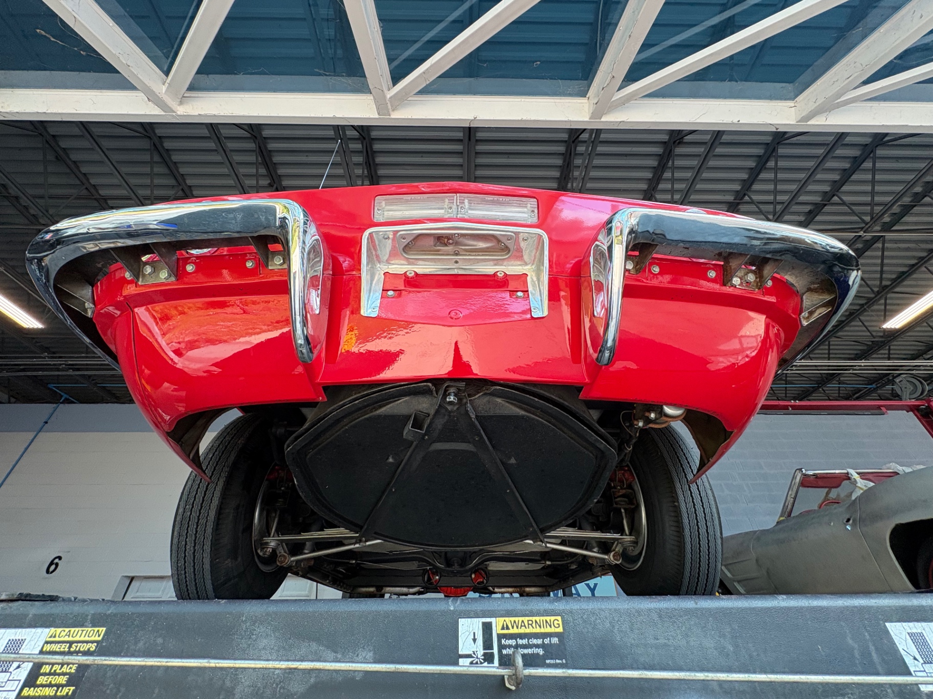 Vehicle photo 47