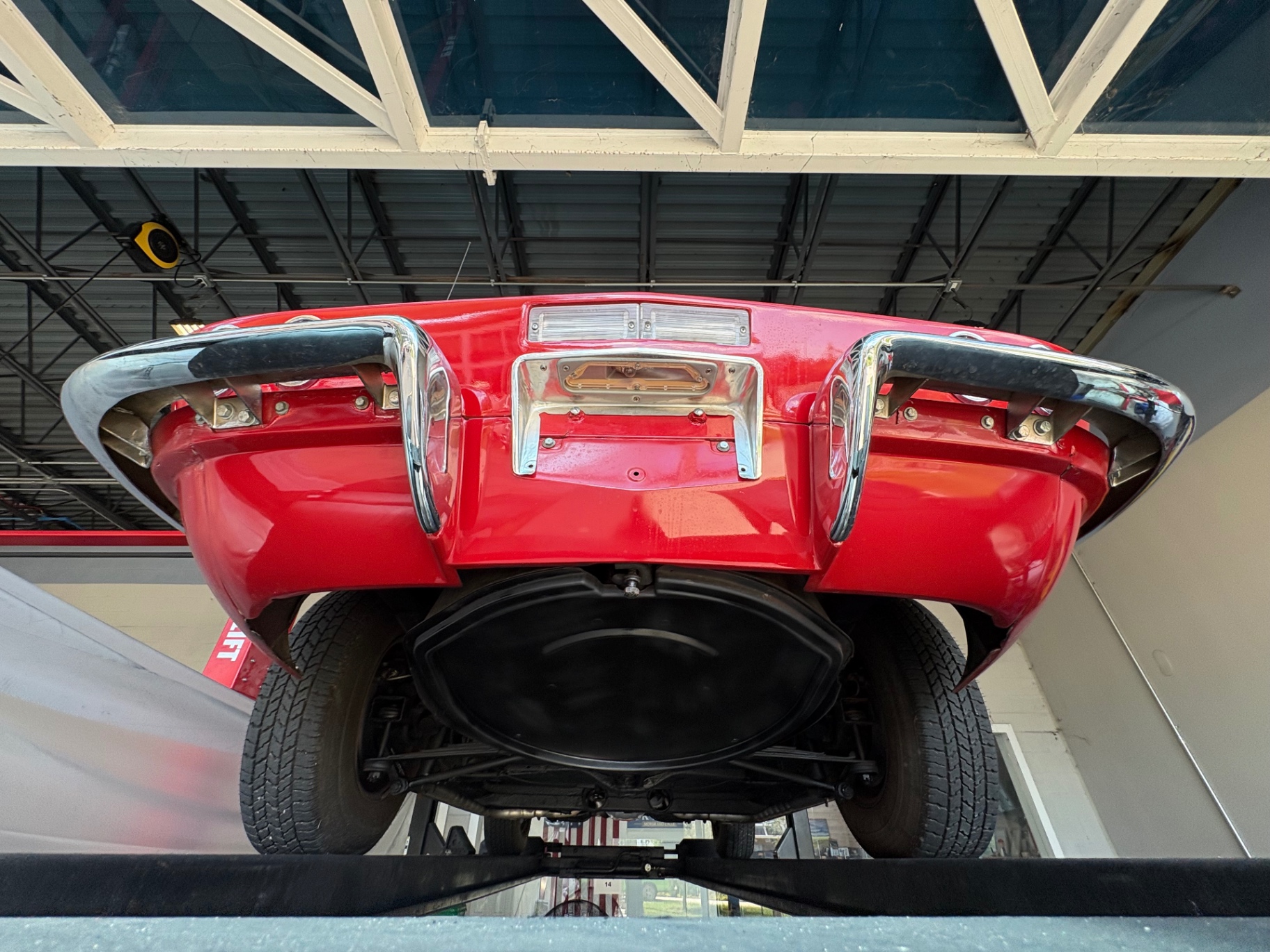 Vehicle photo 53