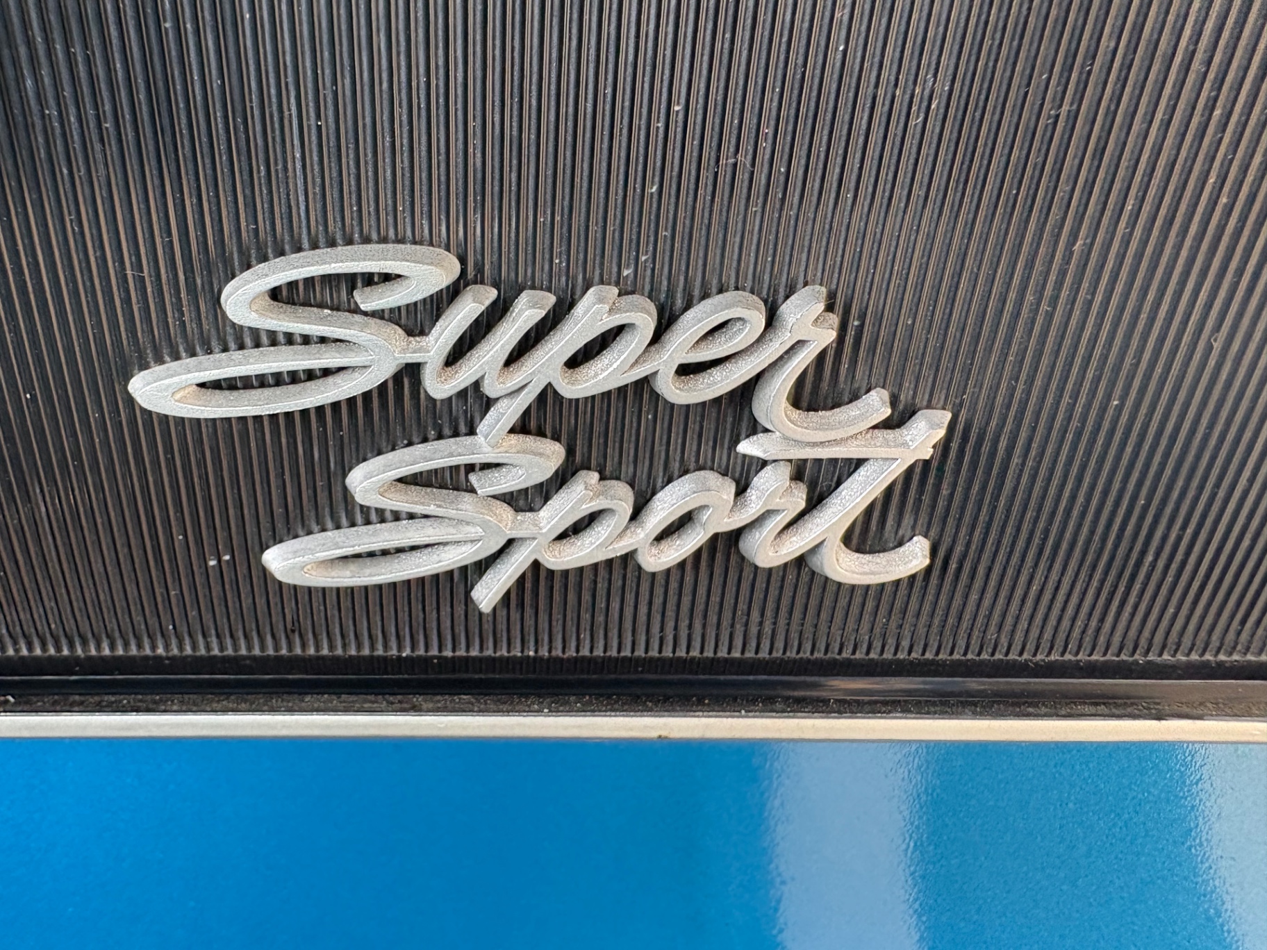 Vehicle photo 40