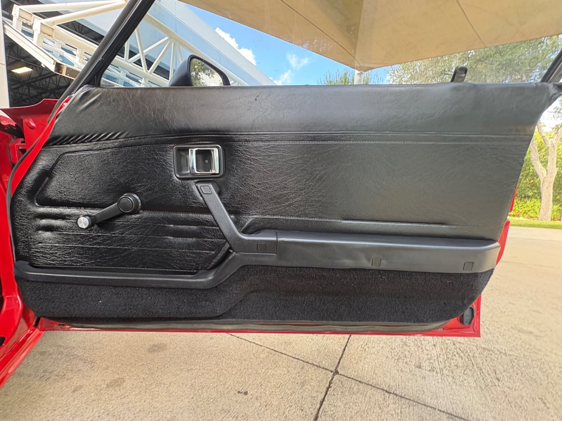 Vehicle photo 39