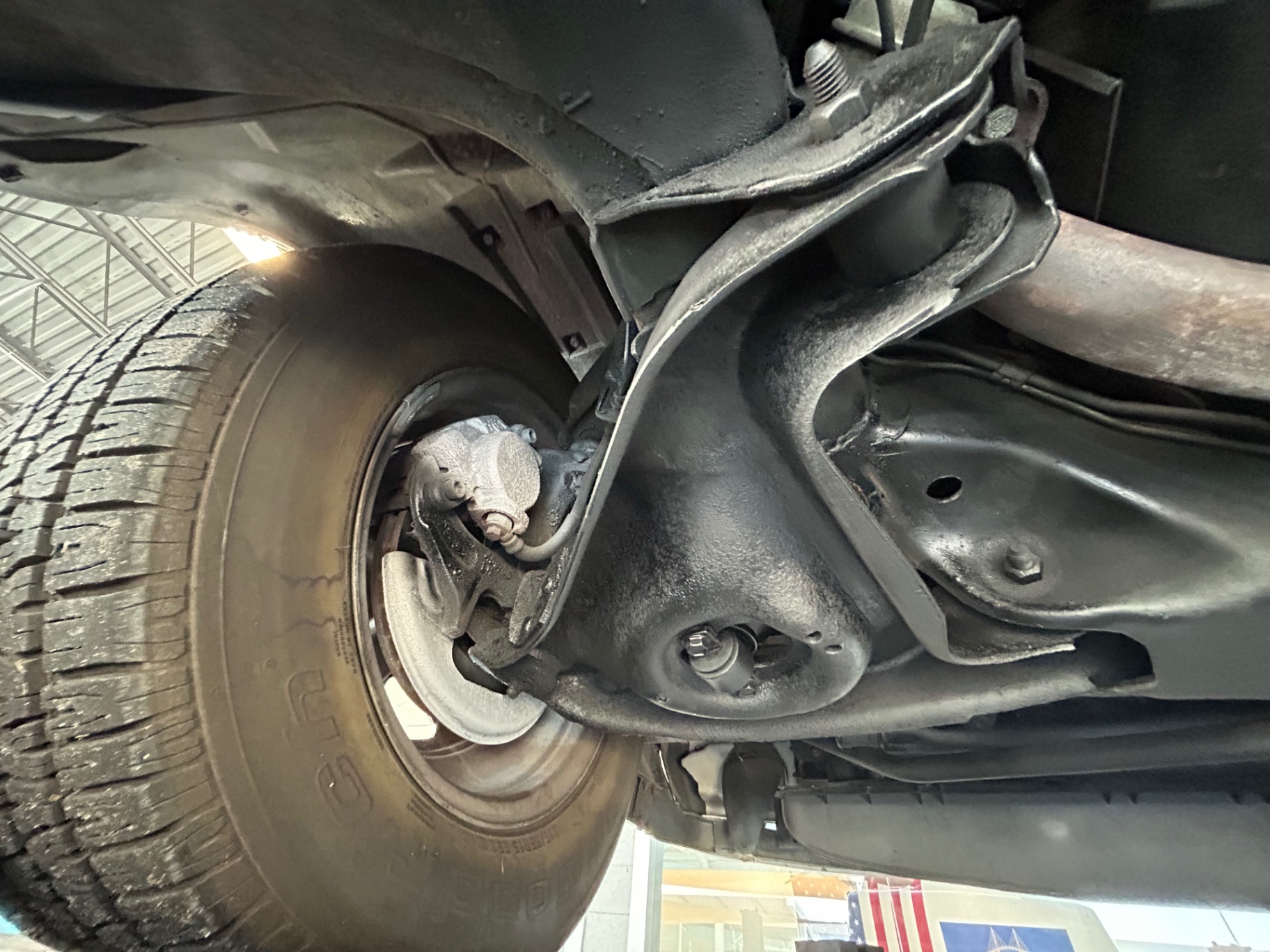 Vehicle photo 50