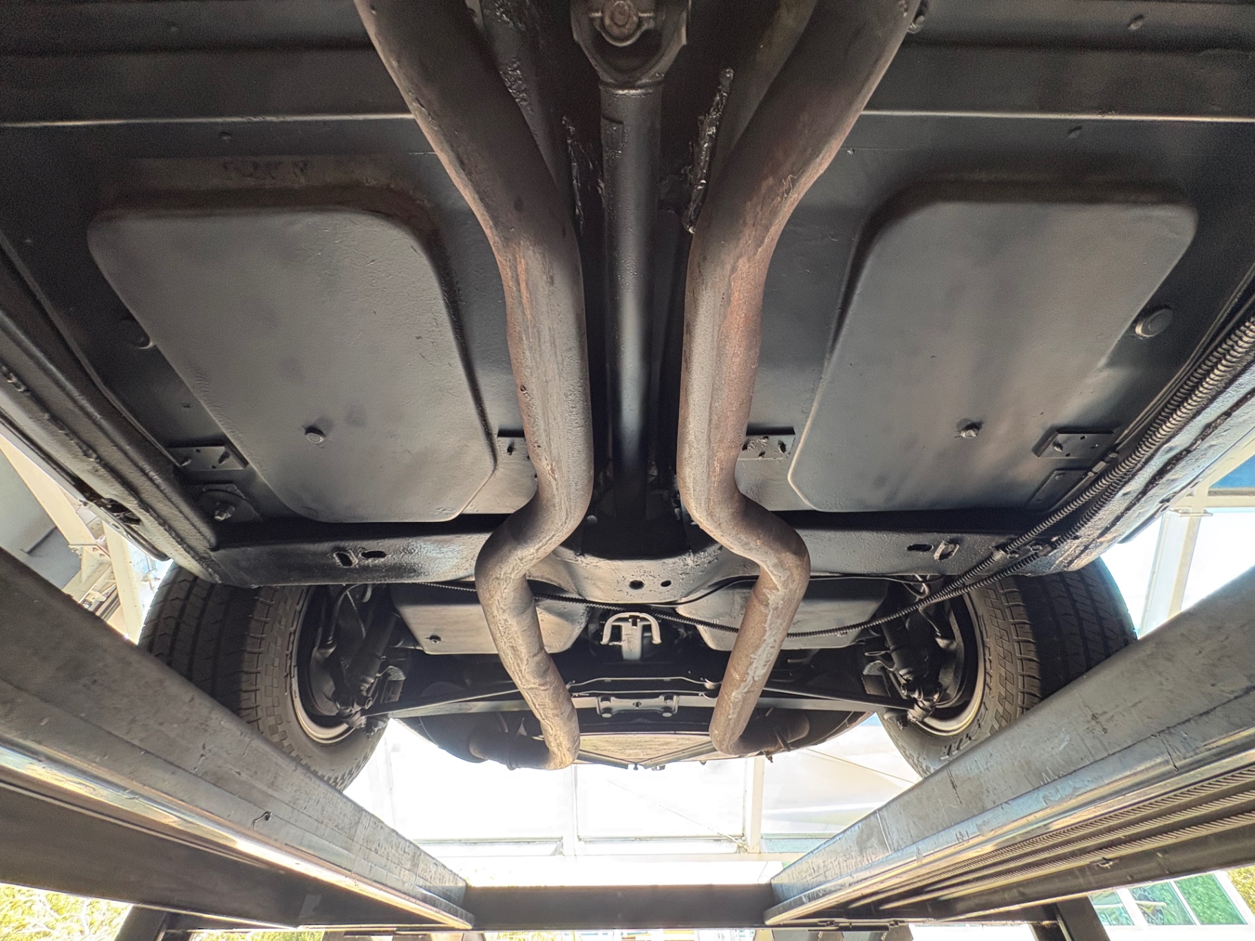 Vehicle photo 67