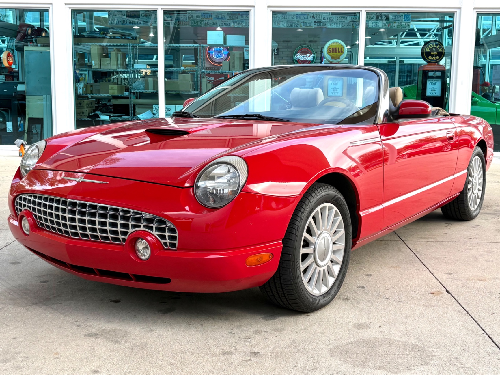 2005 Ford Thunderbird