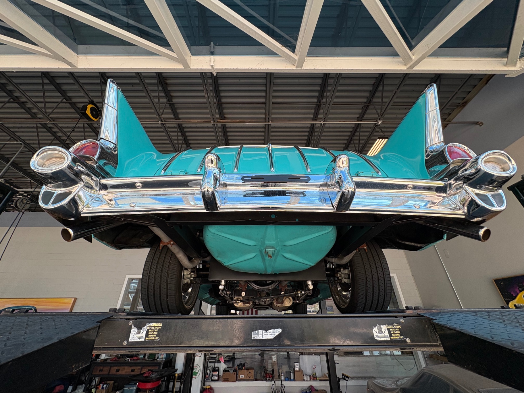 Vehicle photo 38