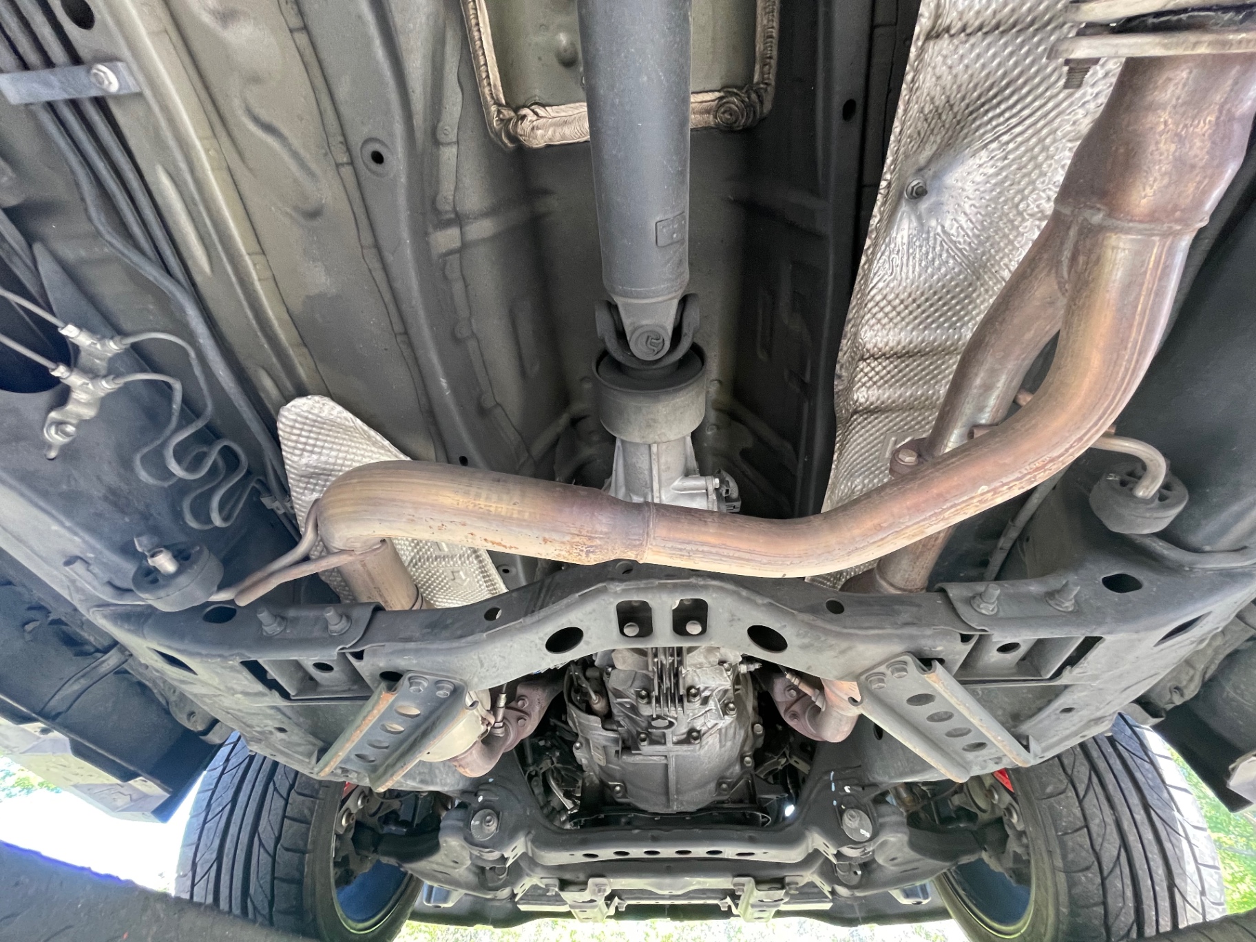 Vehicle photo 46
