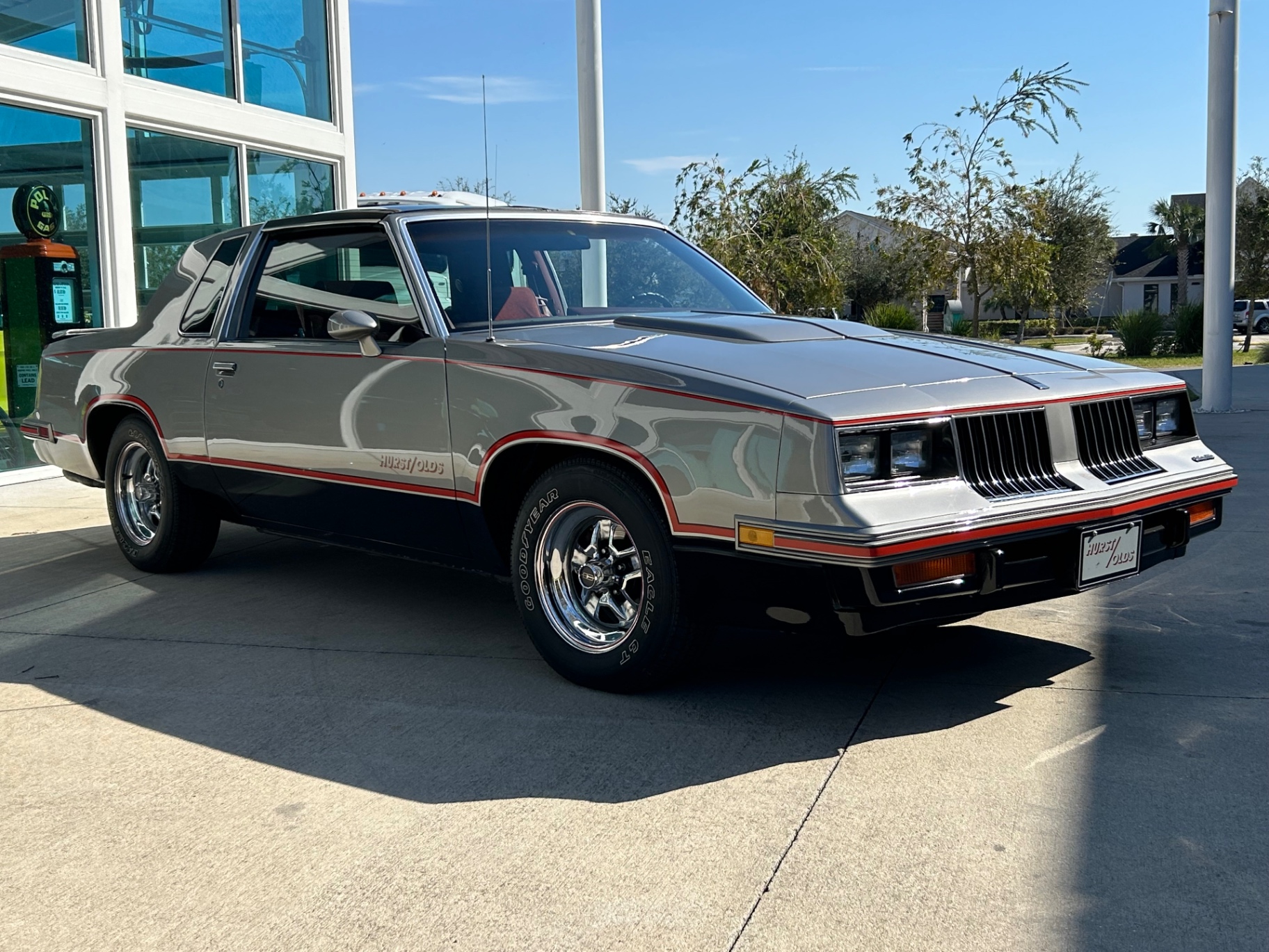 1984 Oldsmobile Cutlass Calais null photo 3