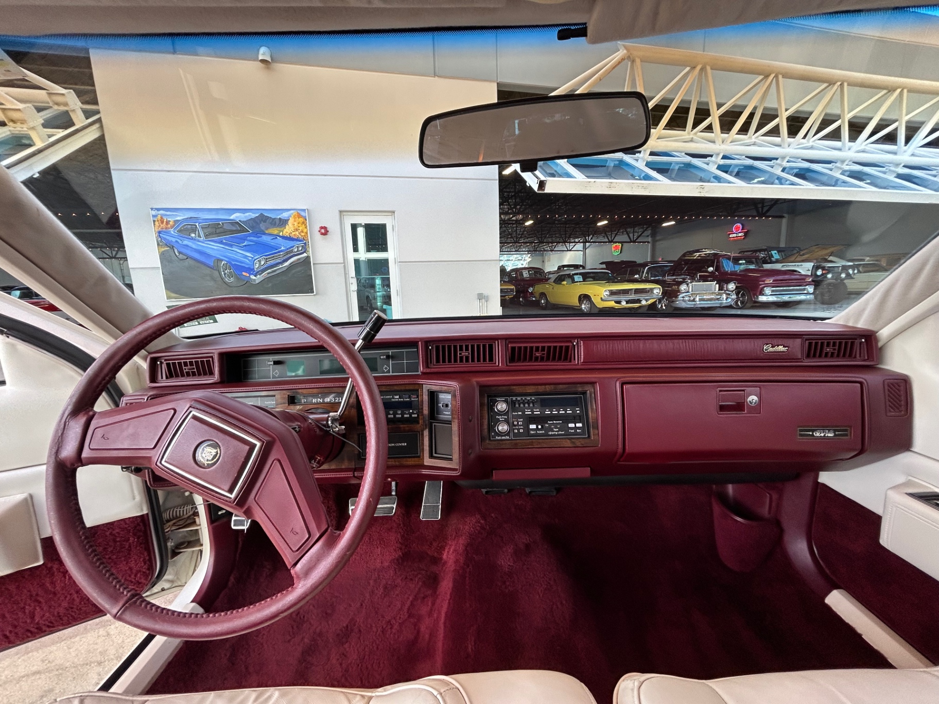 Vehicle photo 21
