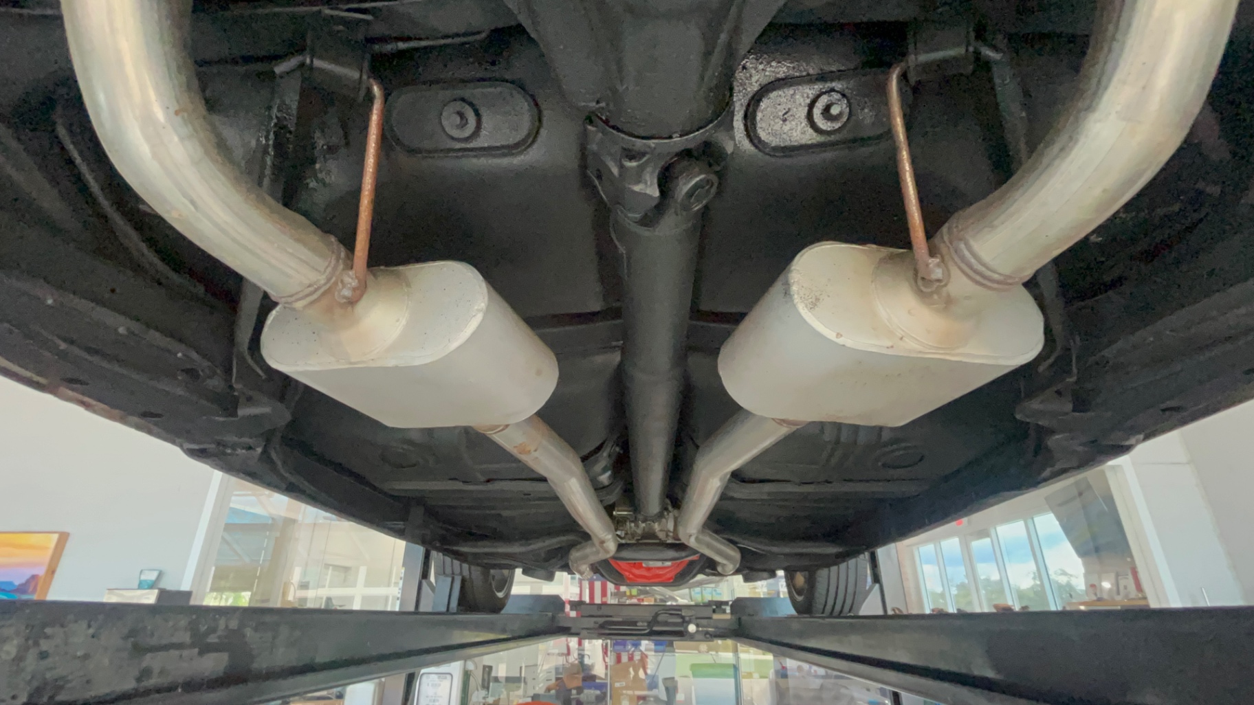 Vehicle photo 61