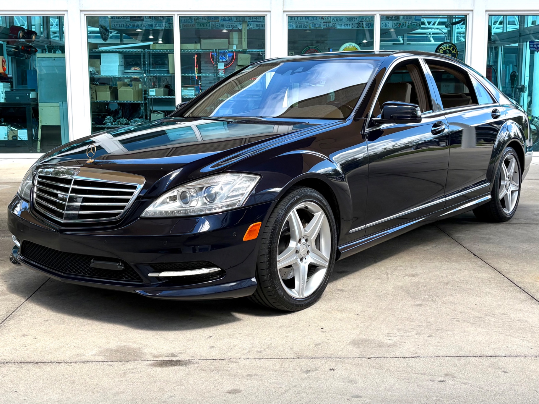 Vehicle photo 1