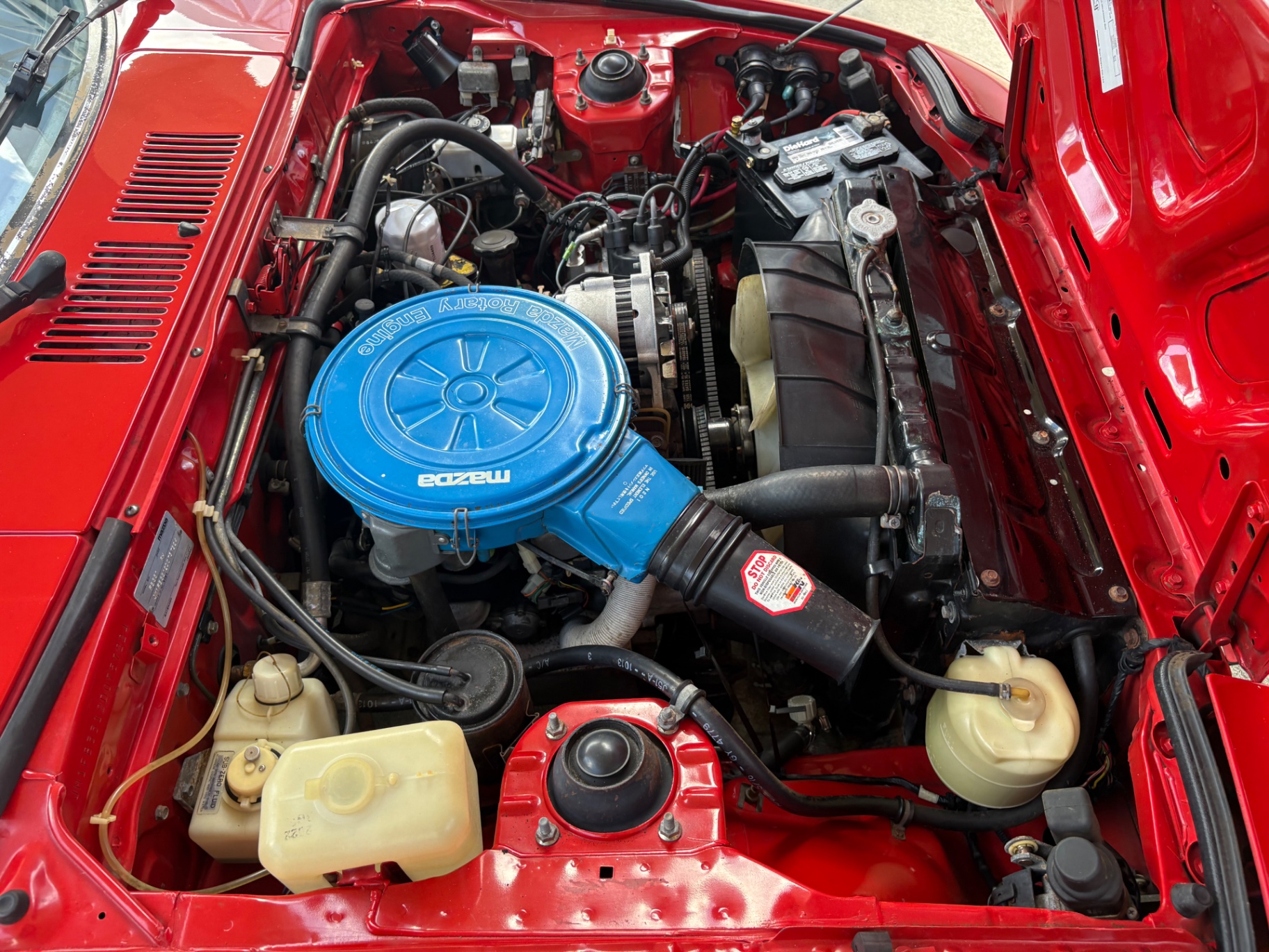Vehicle photo 27