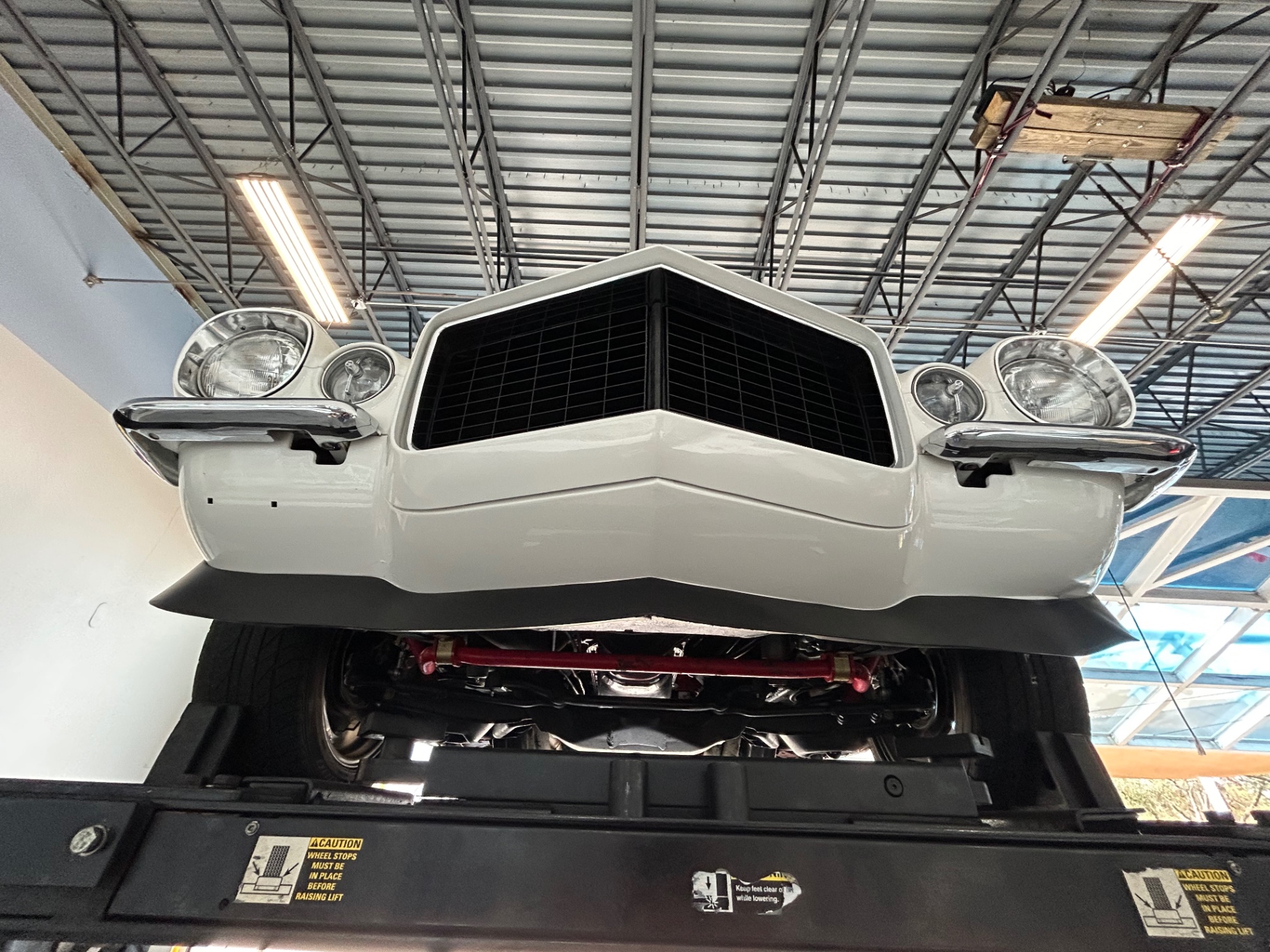 Vehicle photo 49