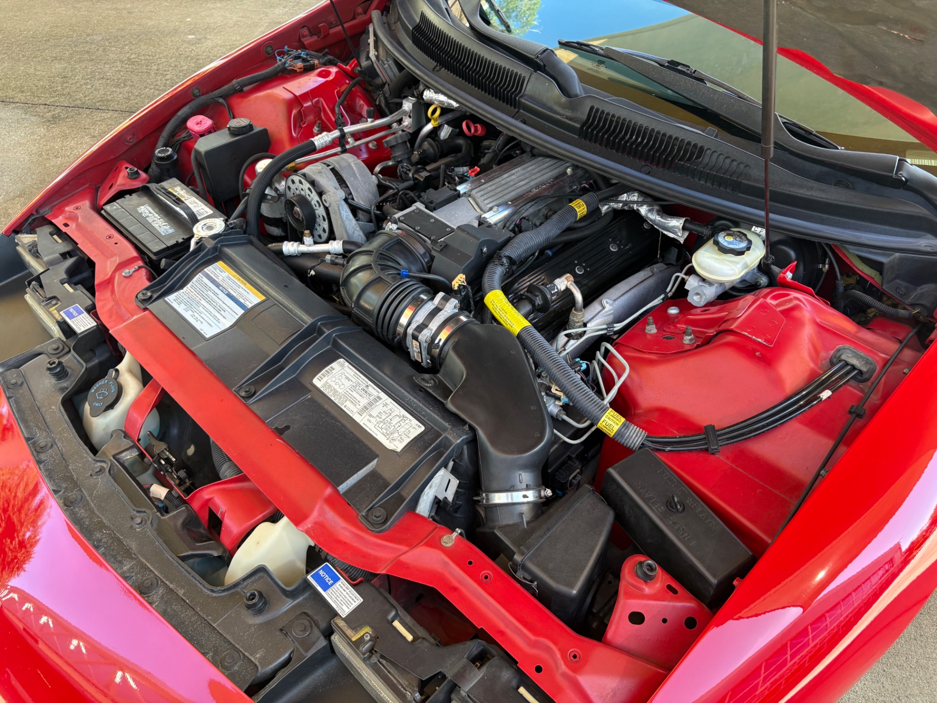 Vehicle photo 29