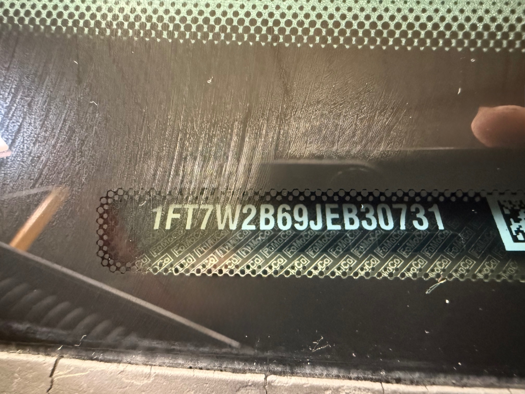 Vehicle photo 18