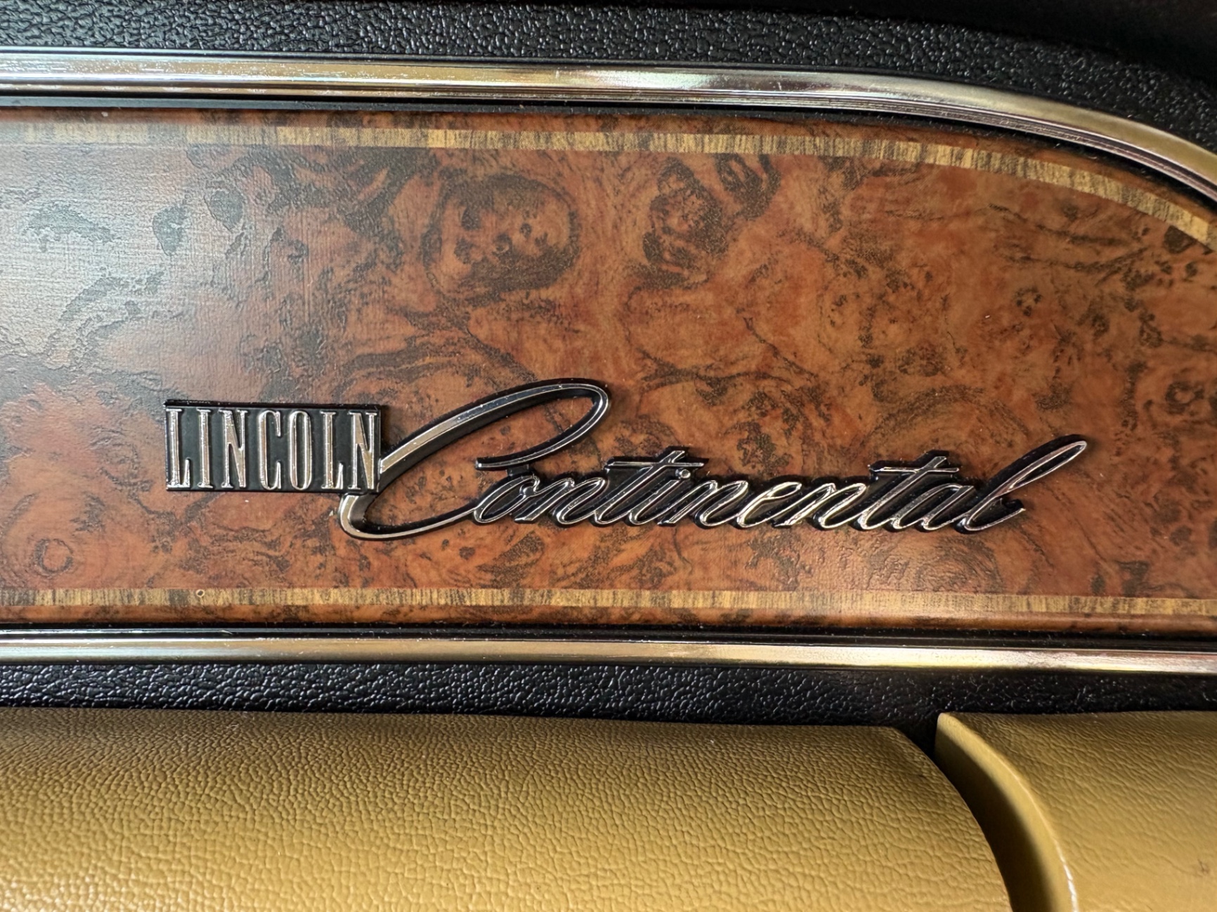 Vehicle photo 40