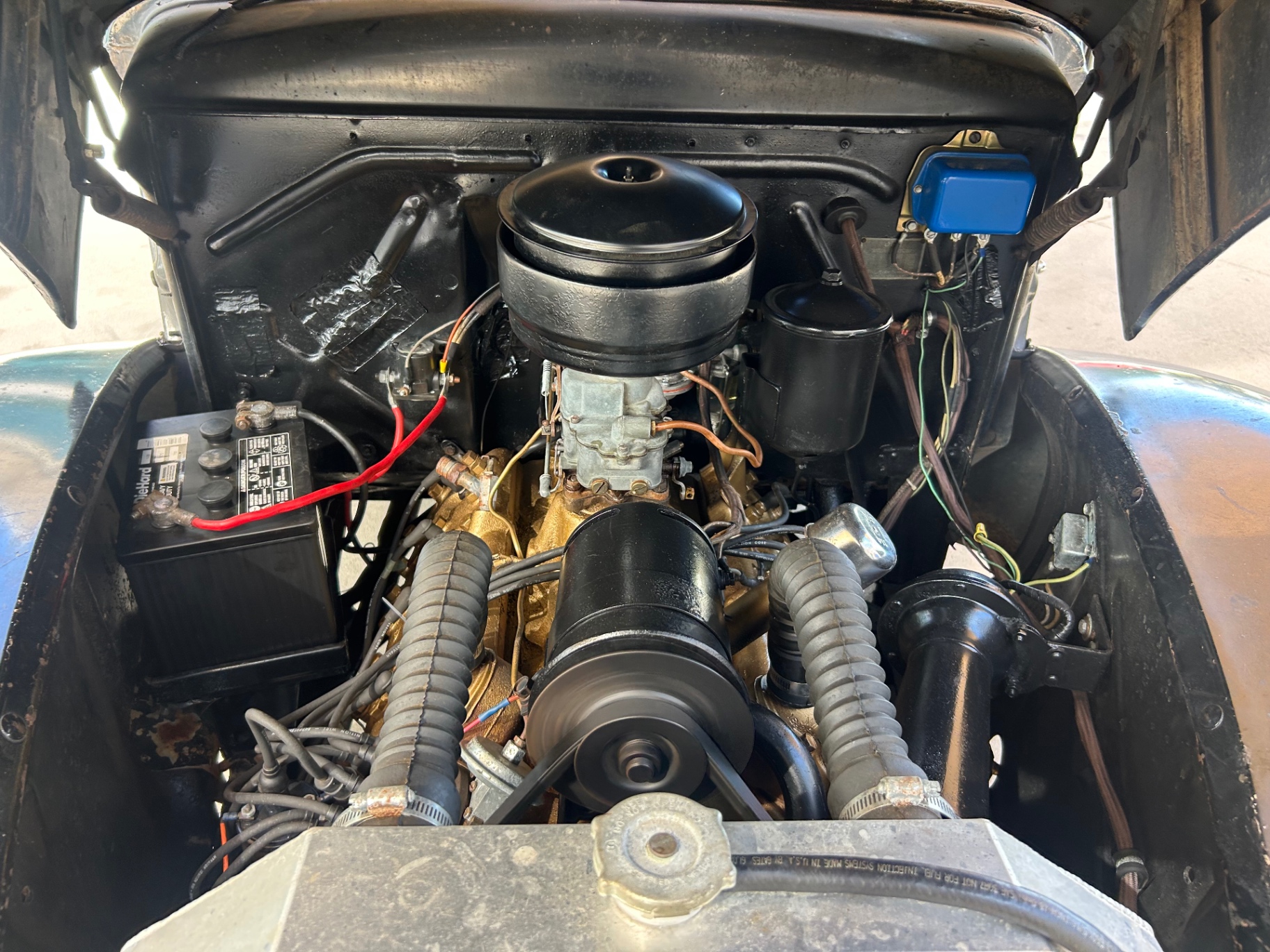 Vehicle photo 26