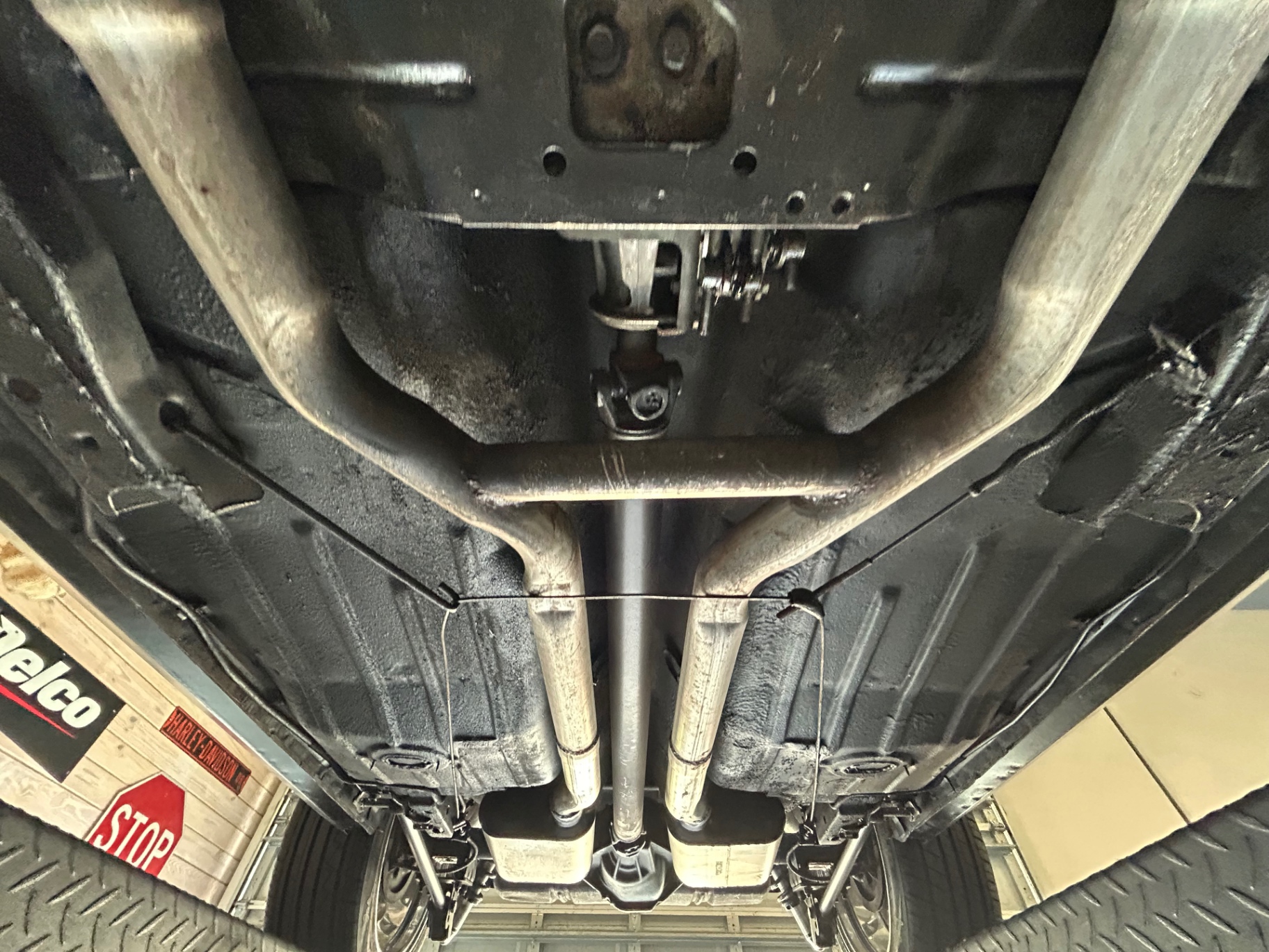 Vehicle photo 57