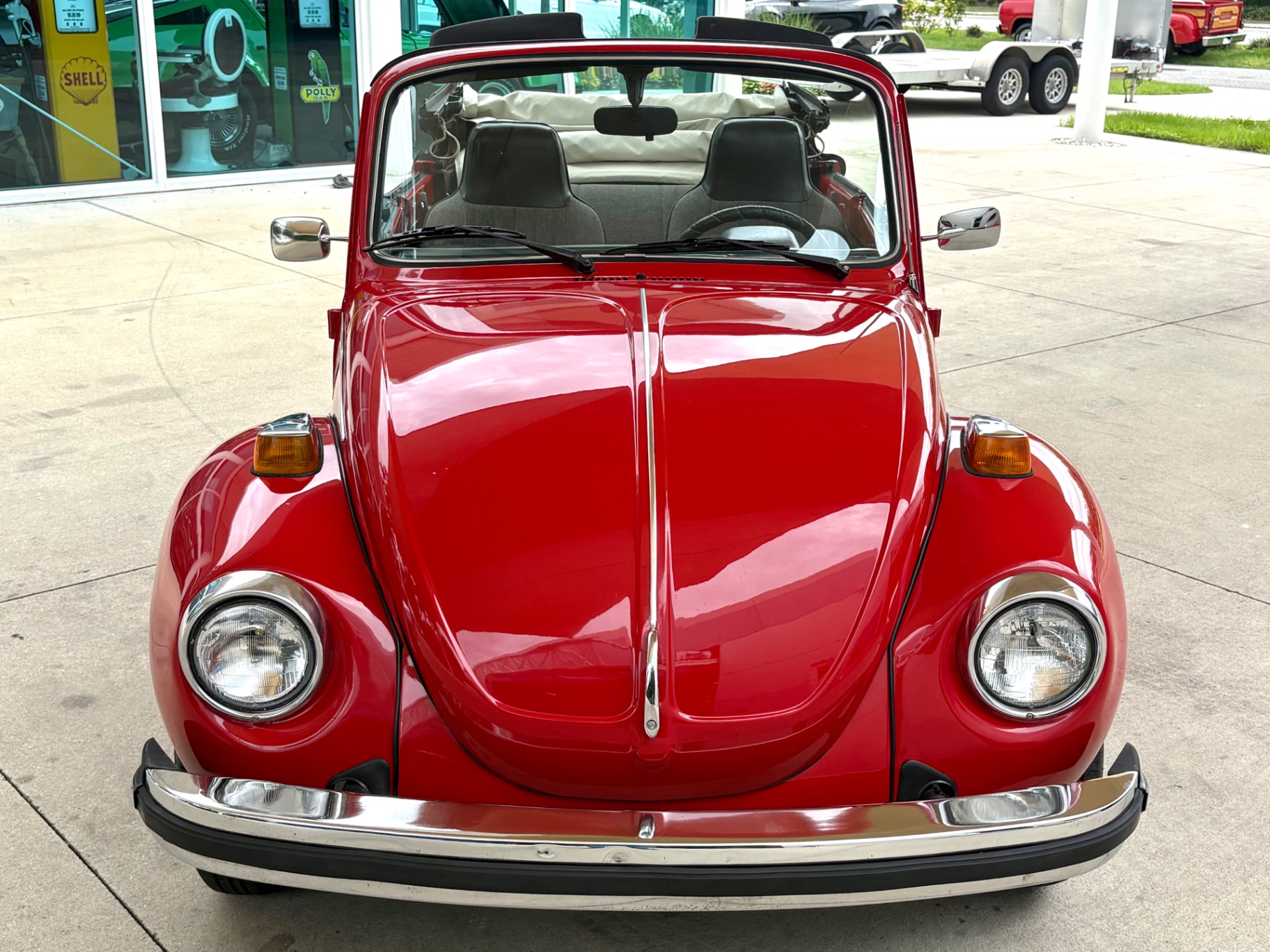 Vehicle photo 3