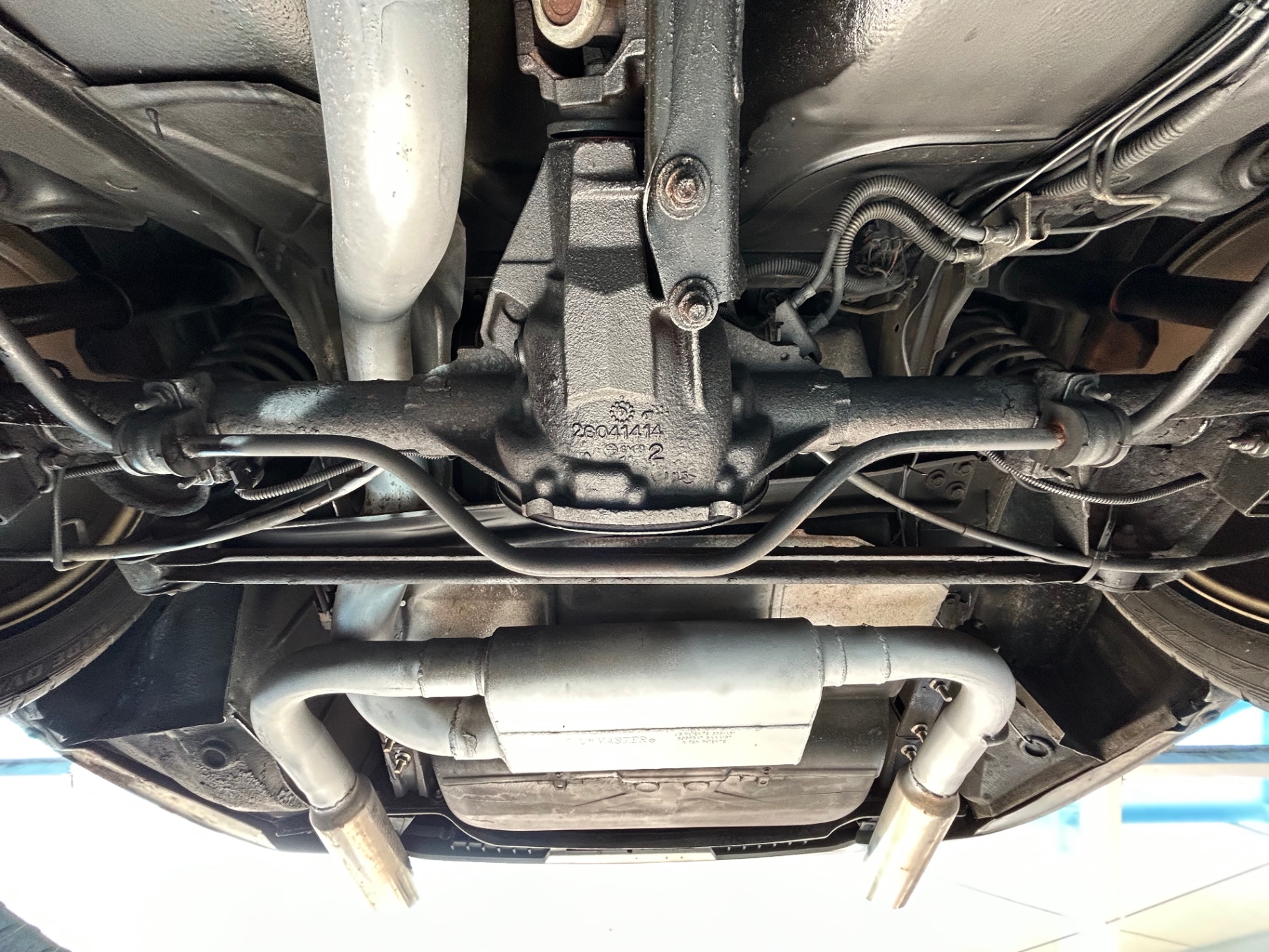 Vehicle photo 39