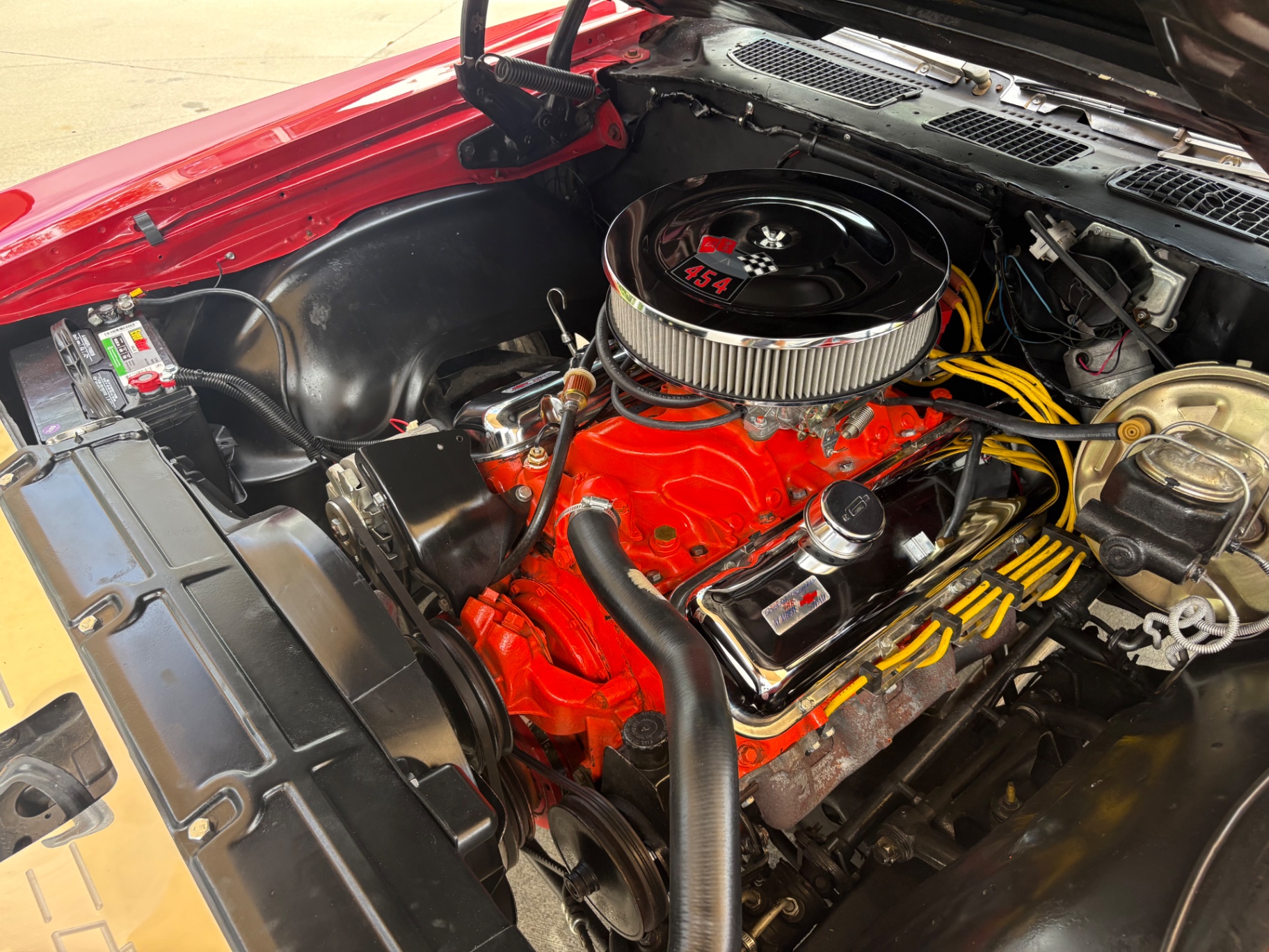 Vehicle photo 33