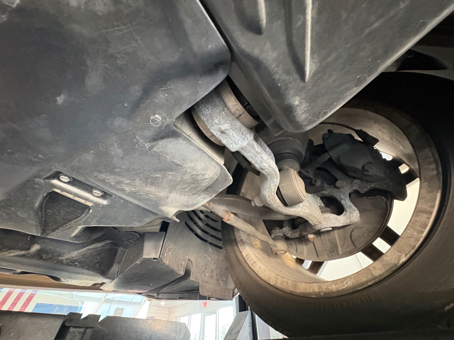 Vehicle photo 58