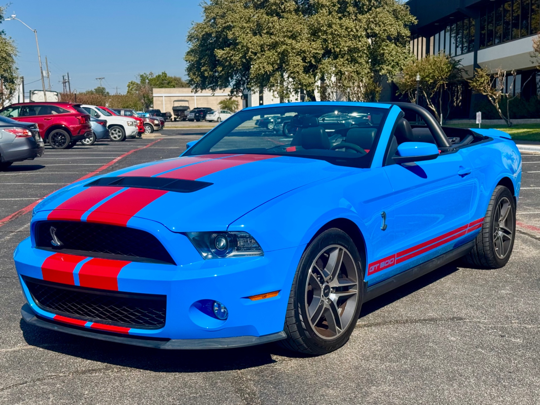 Vehicle photo 1