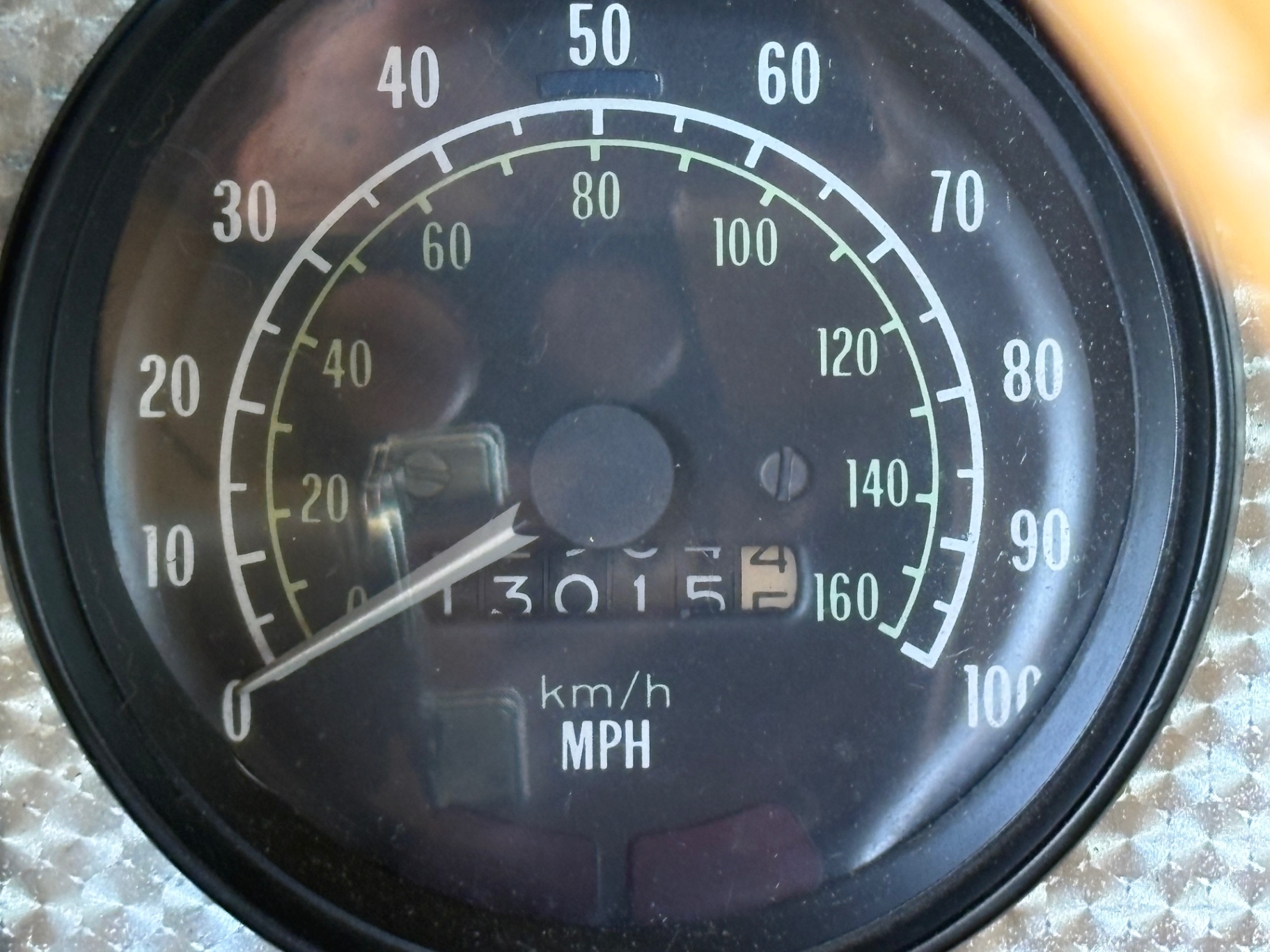 Vehicle photo 23