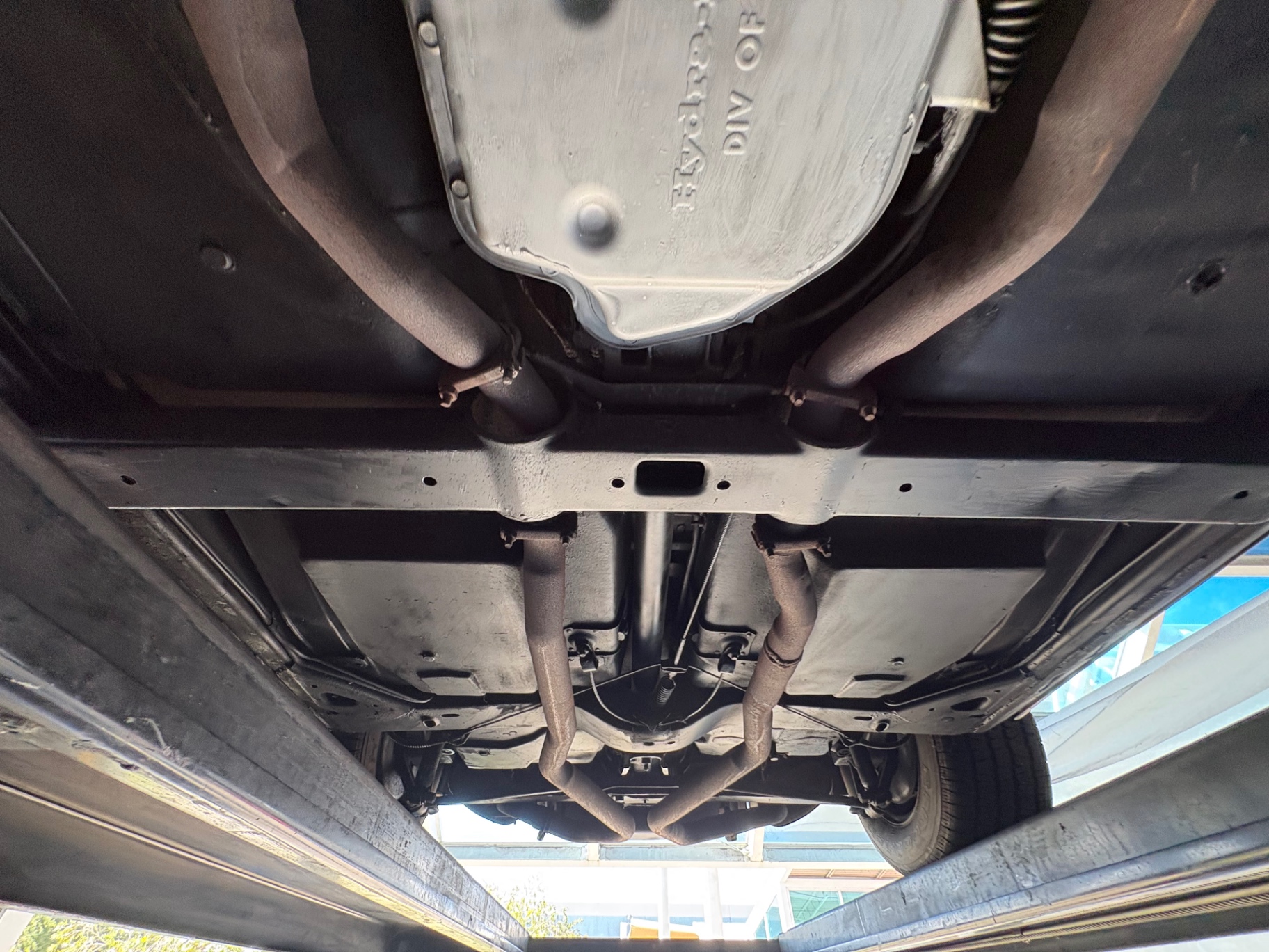 Vehicle photo 62