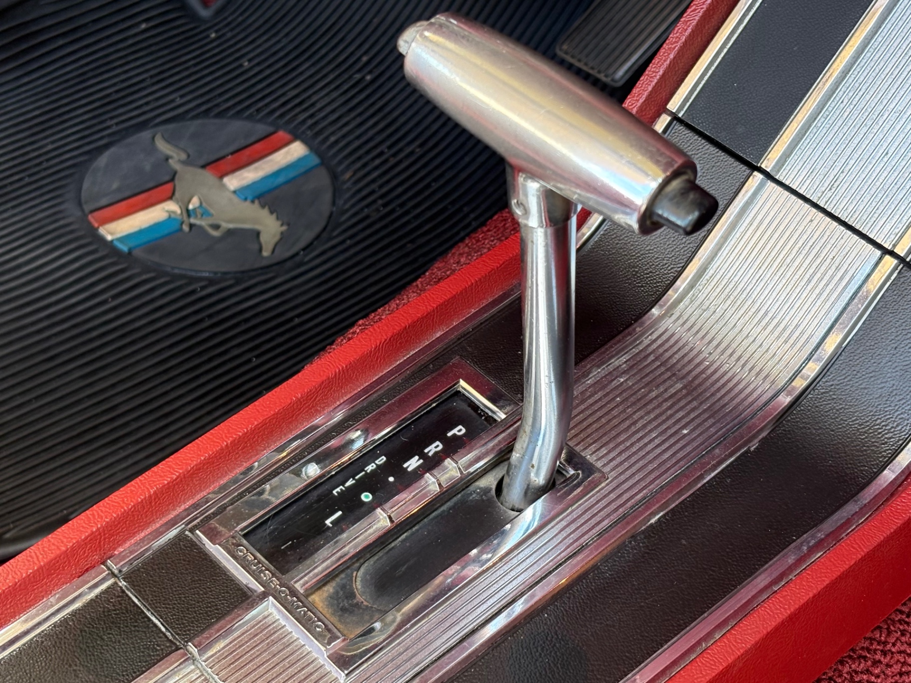 Vehicle photo 49