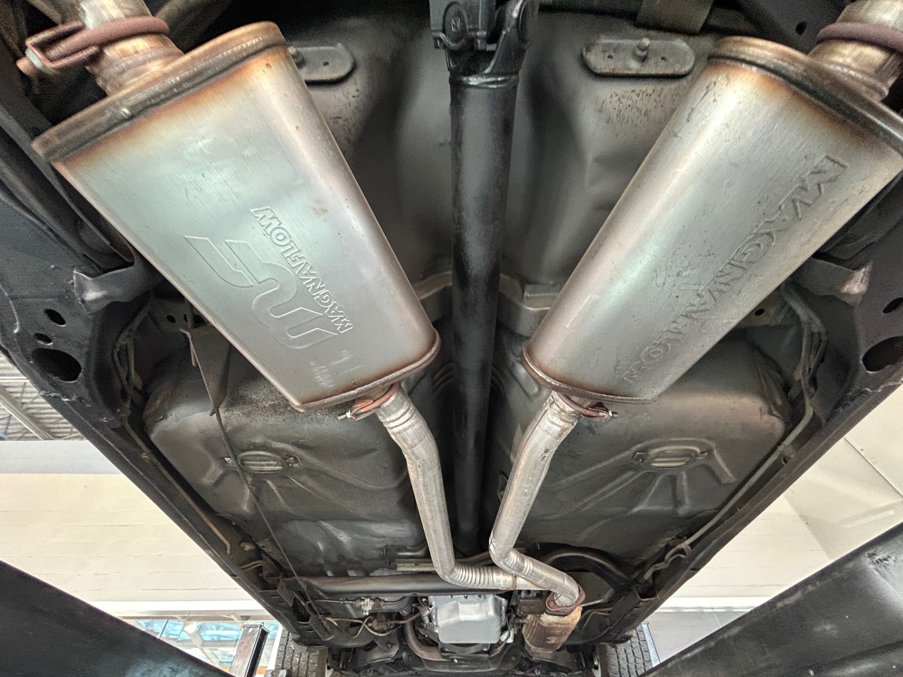 Vehicle photo 47