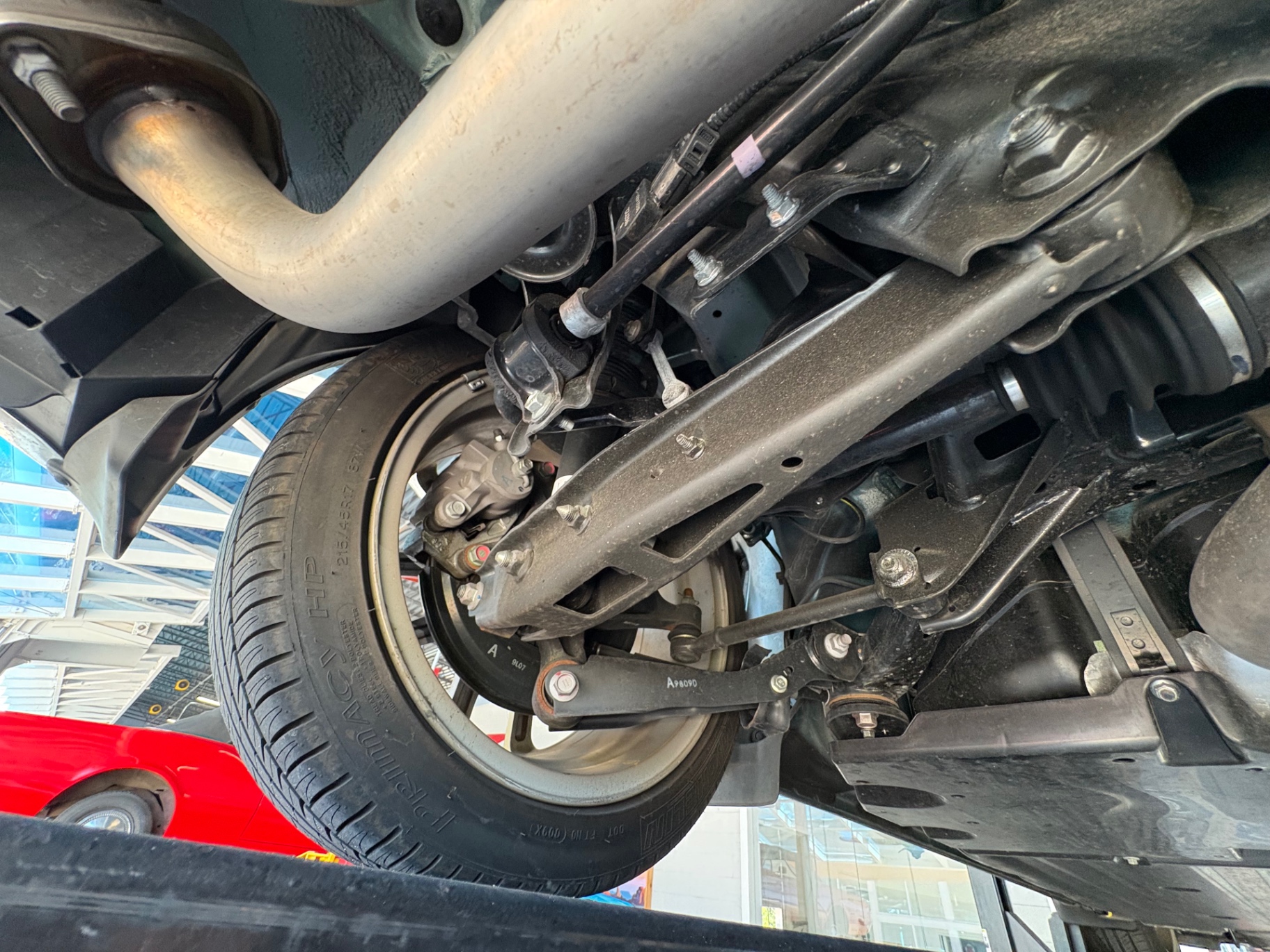 Vehicle photo 40