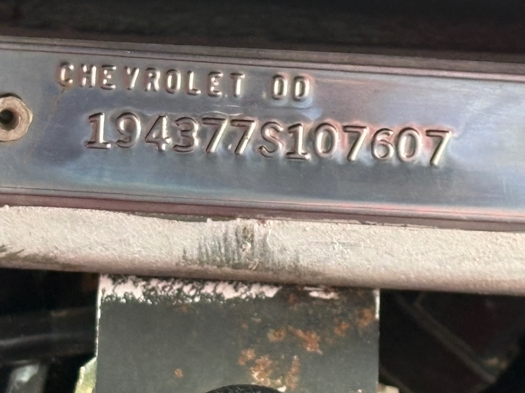 Vehicle photo 25