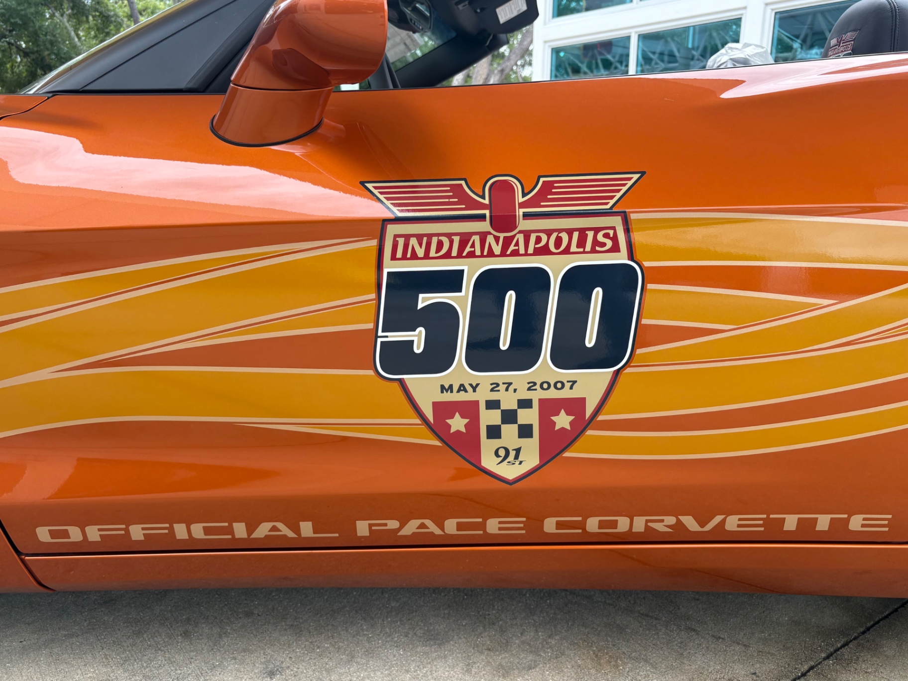 Vehicle photo 28