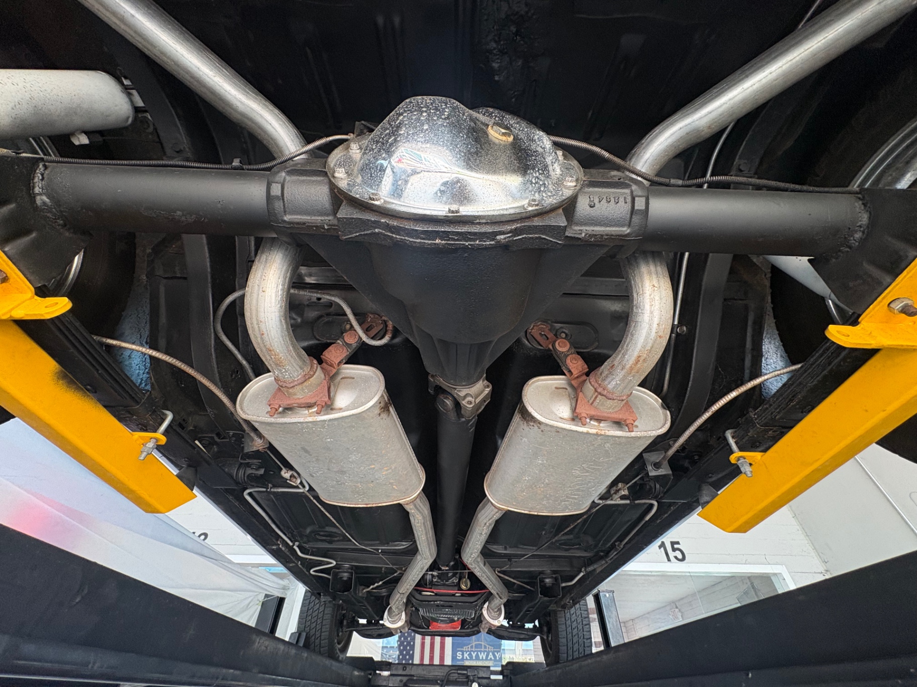 Vehicle photo 47