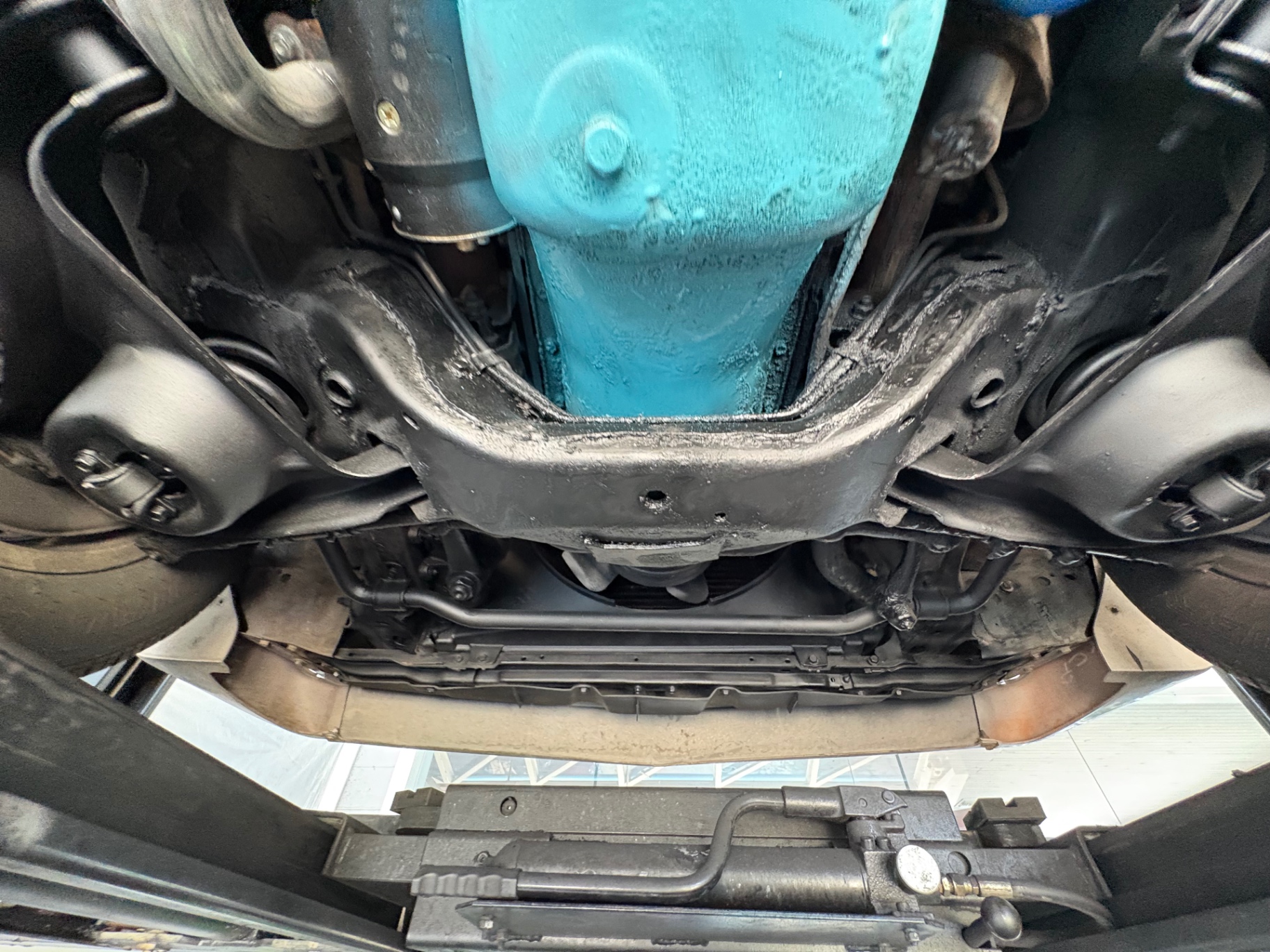 Vehicle photo 53