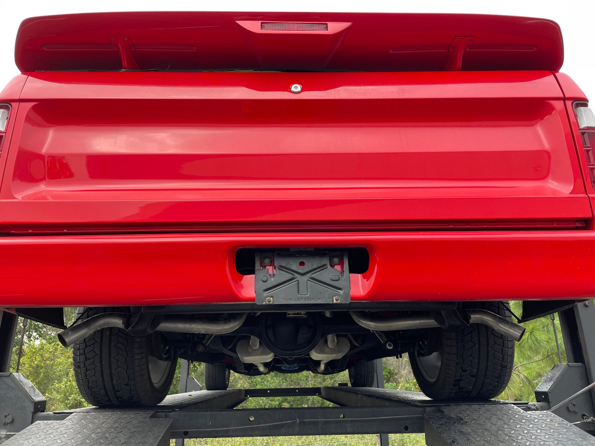 Vehicle photo 46