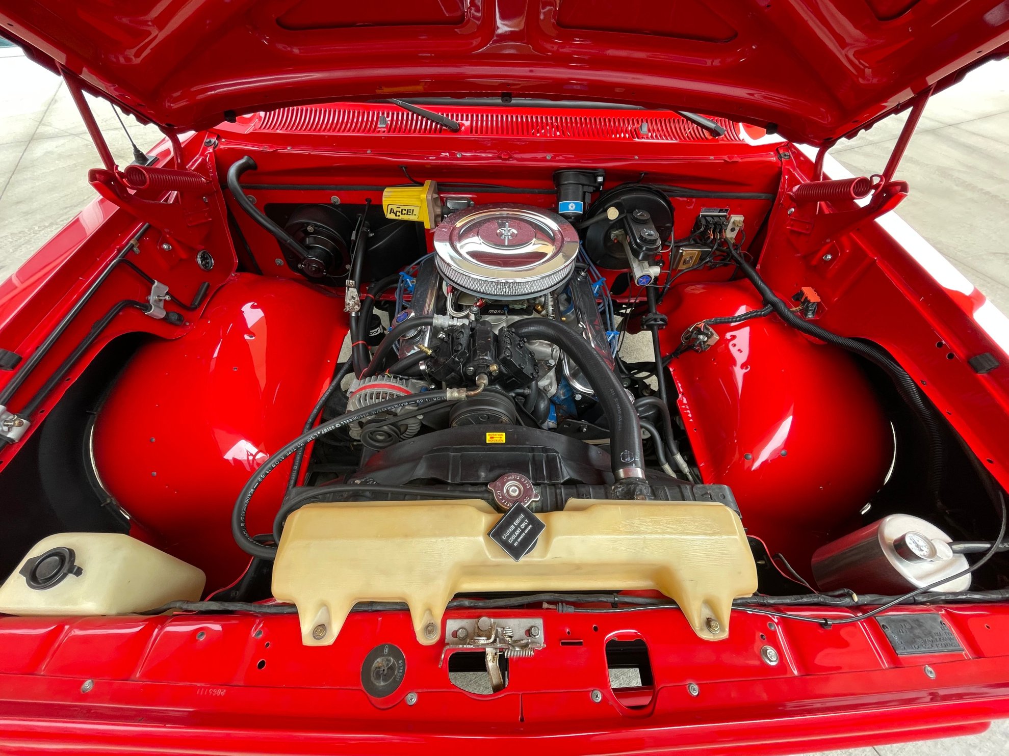 Vehicle photo 38