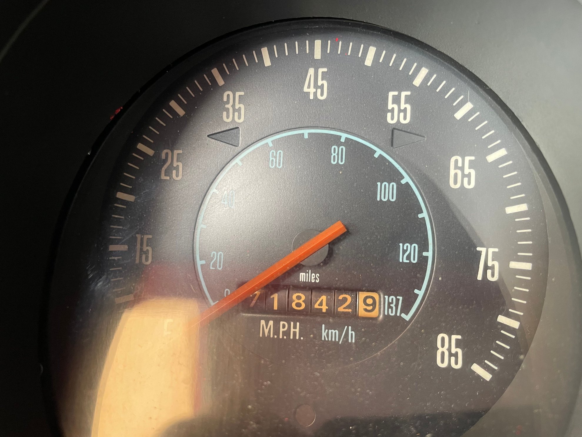 Vehicle photo 24