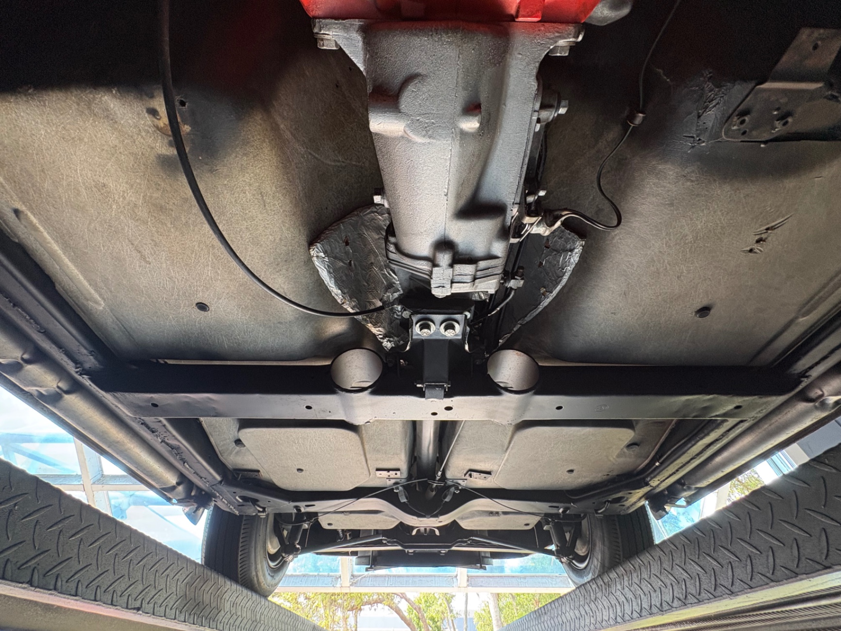 Vehicle photo 59