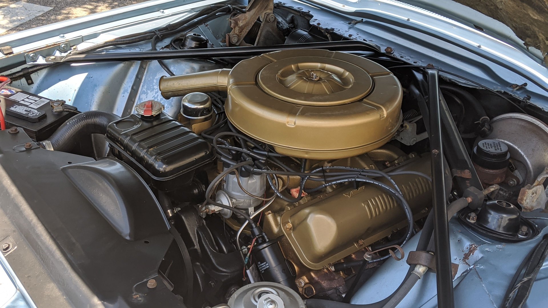 Vehicle photo 35