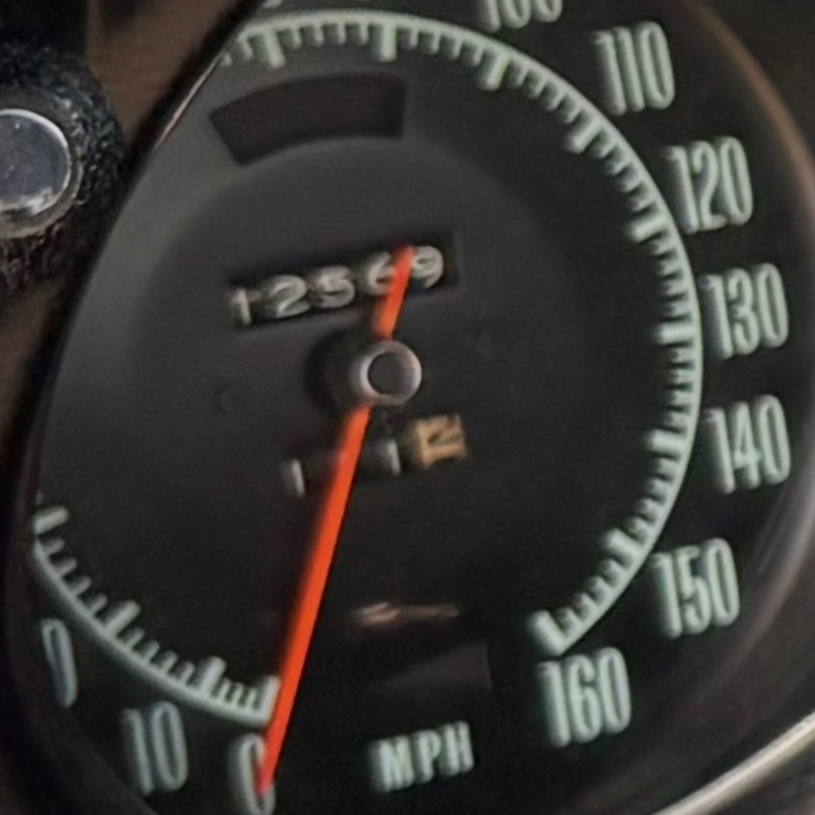 Vehicle photo 23