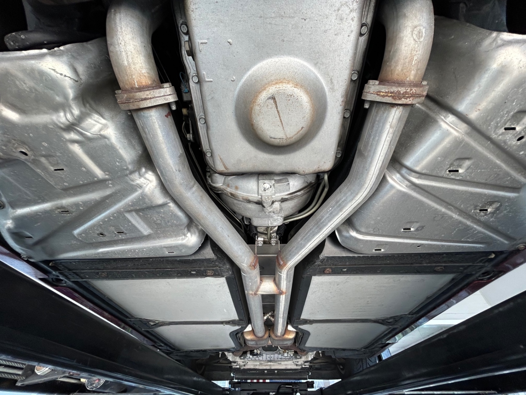 Vehicle photo 45