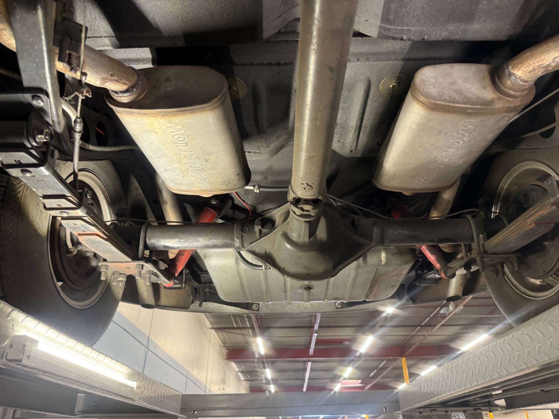 Vehicle photo 40