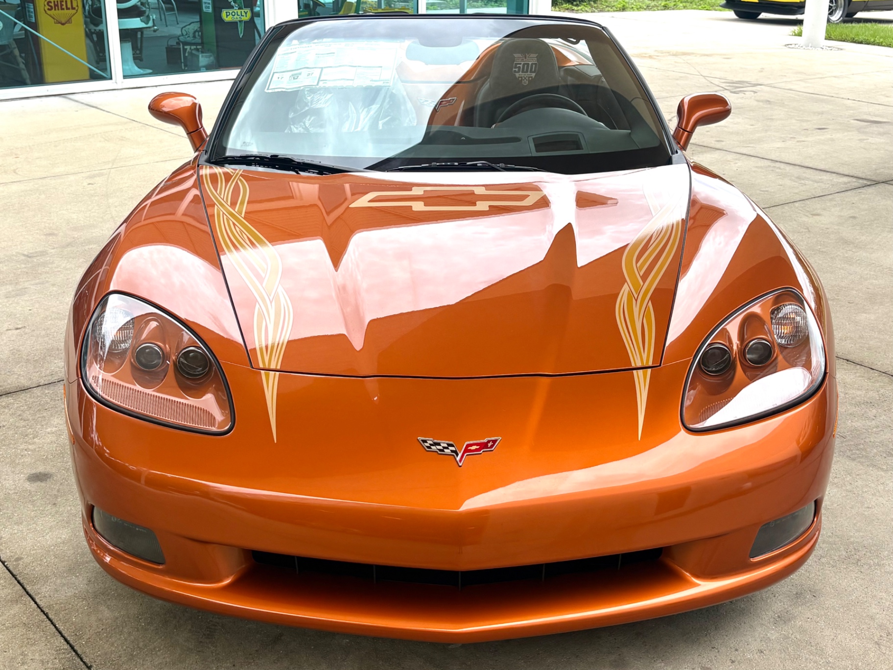 Vehicle photo 3