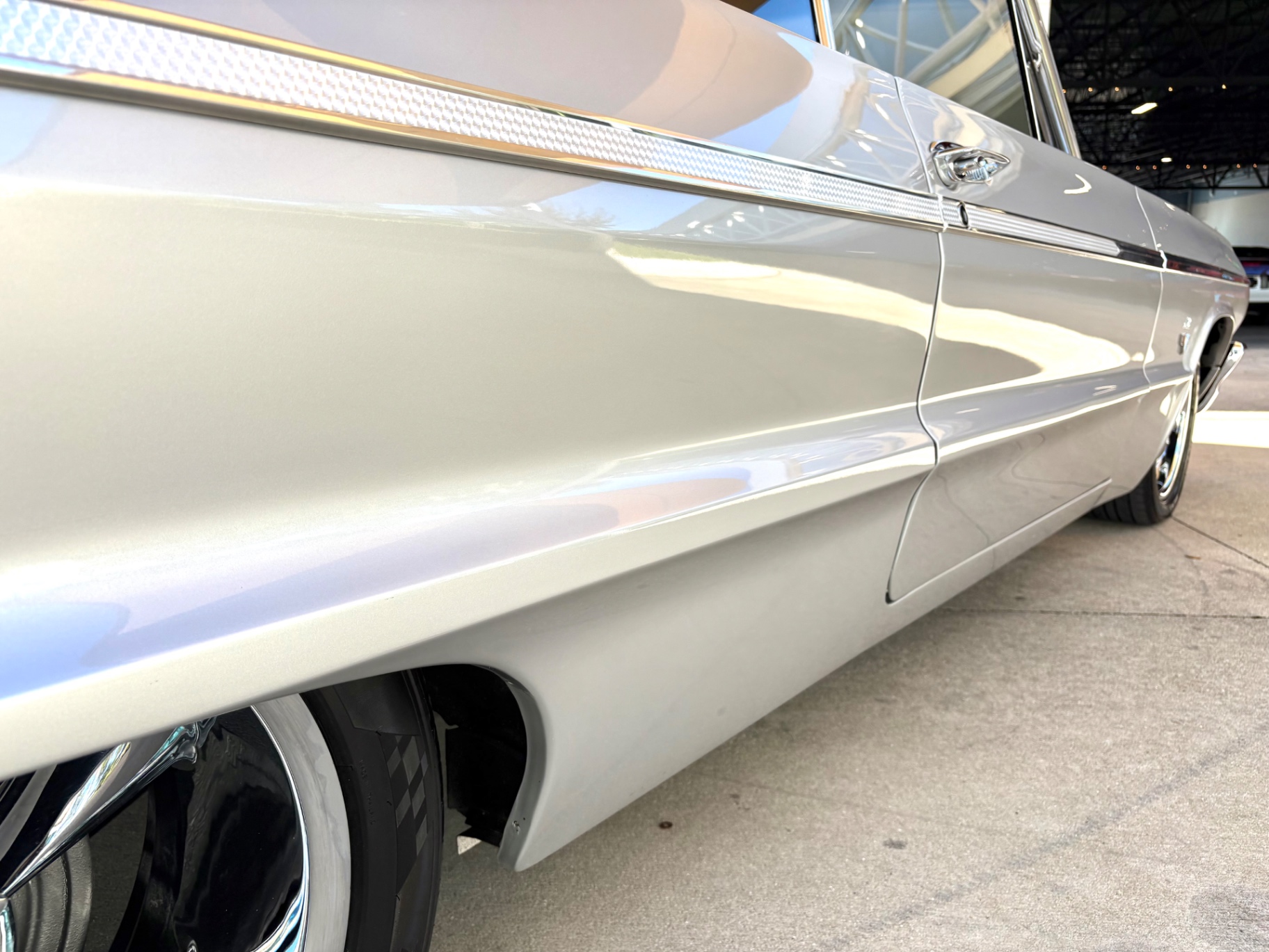 Vehicle photo 21