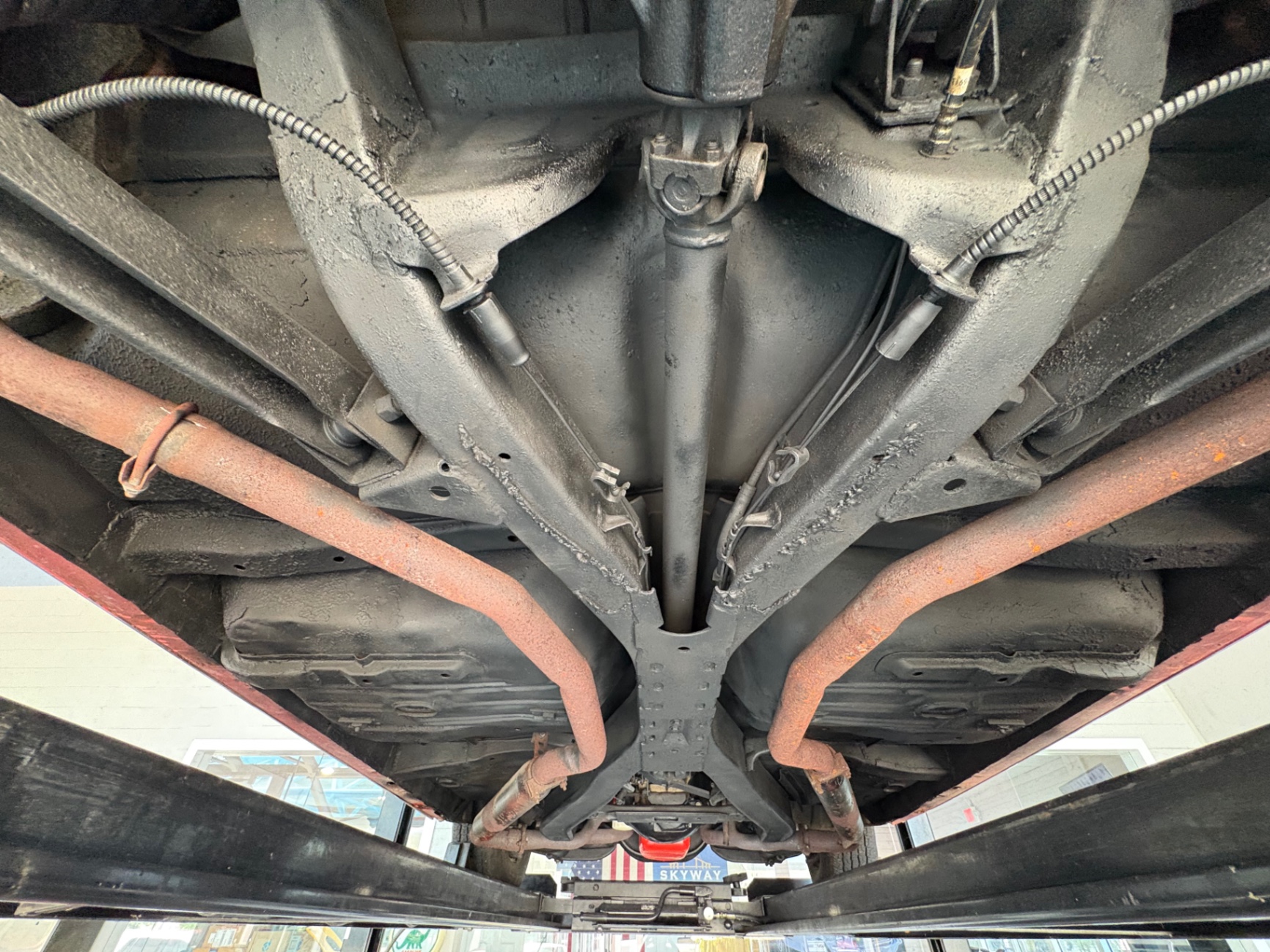 Vehicle photo 47