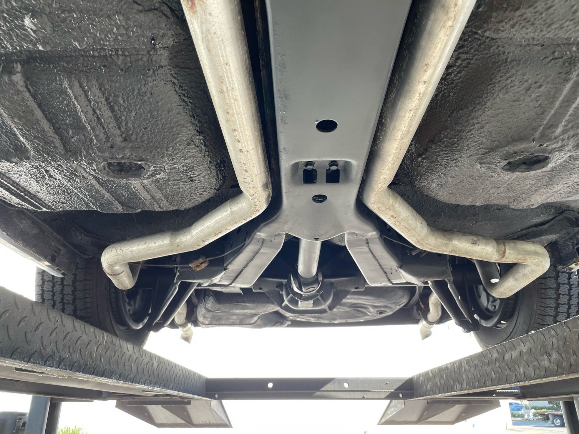 Vehicle photo 60