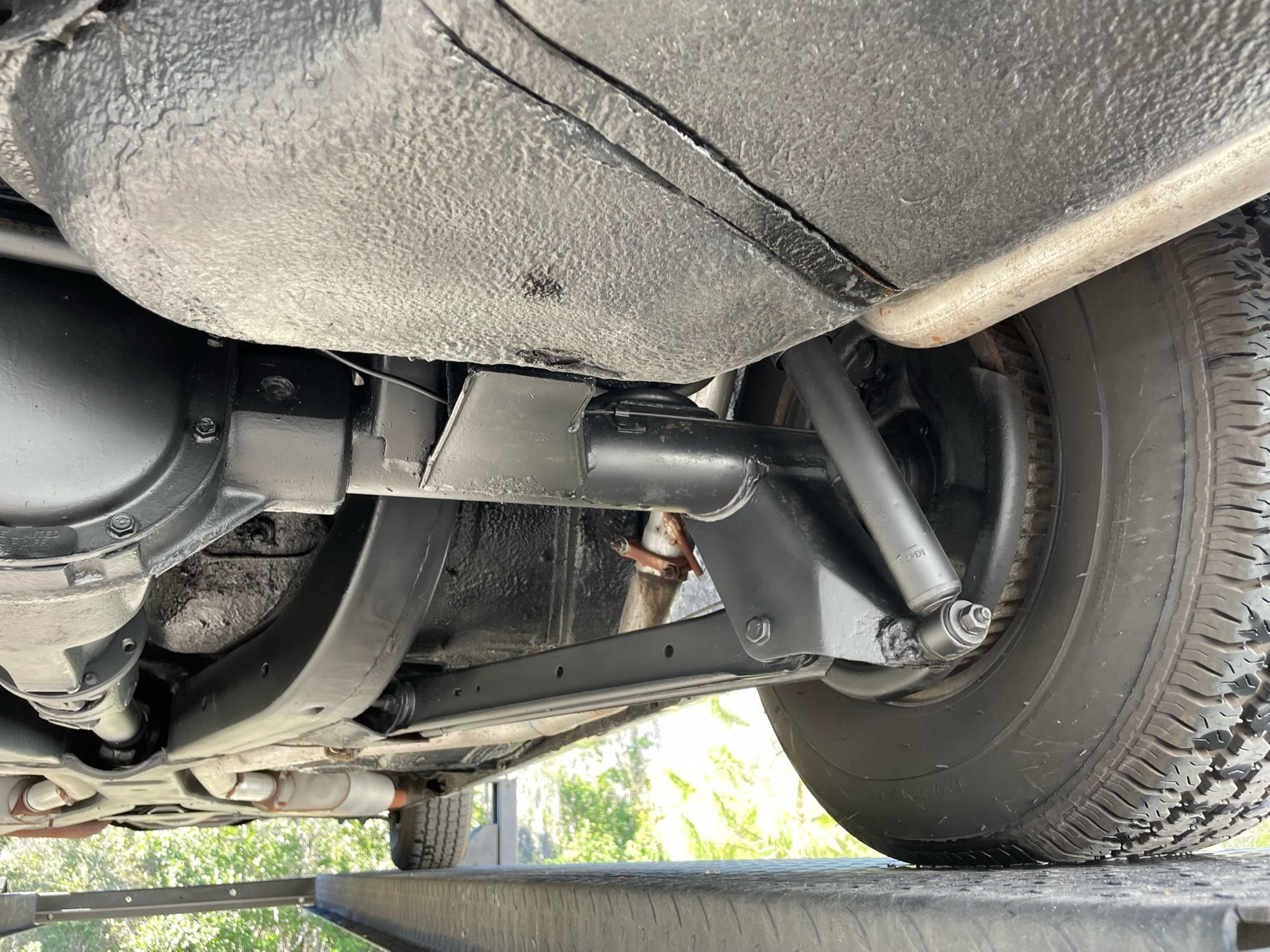 Vehicle photo 48
