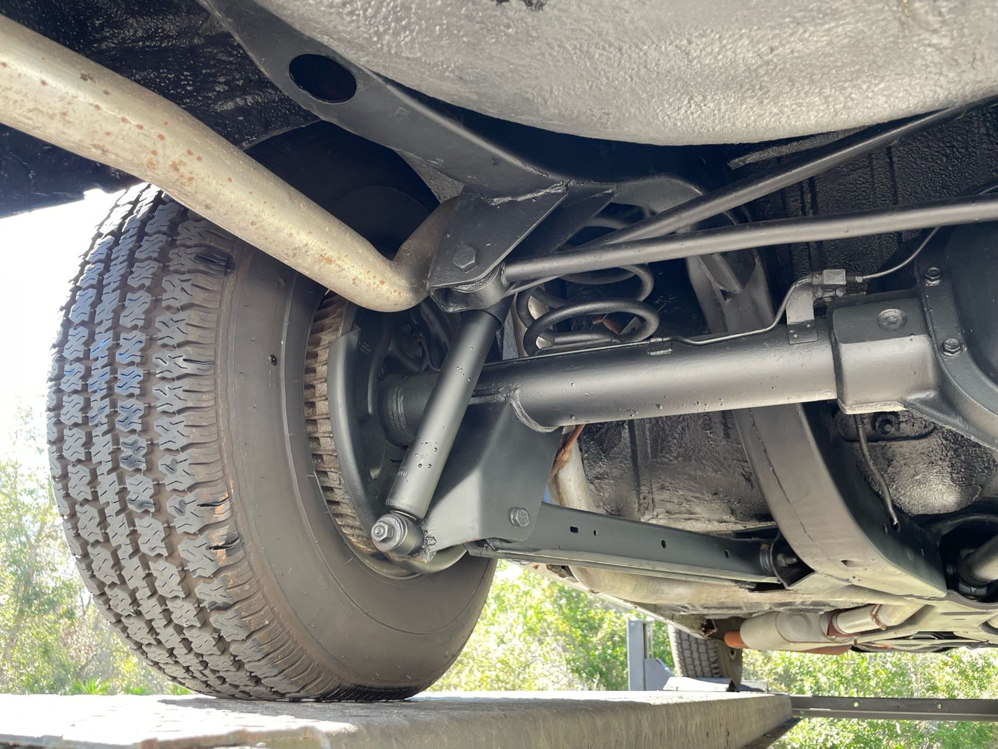 Vehicle photo 47