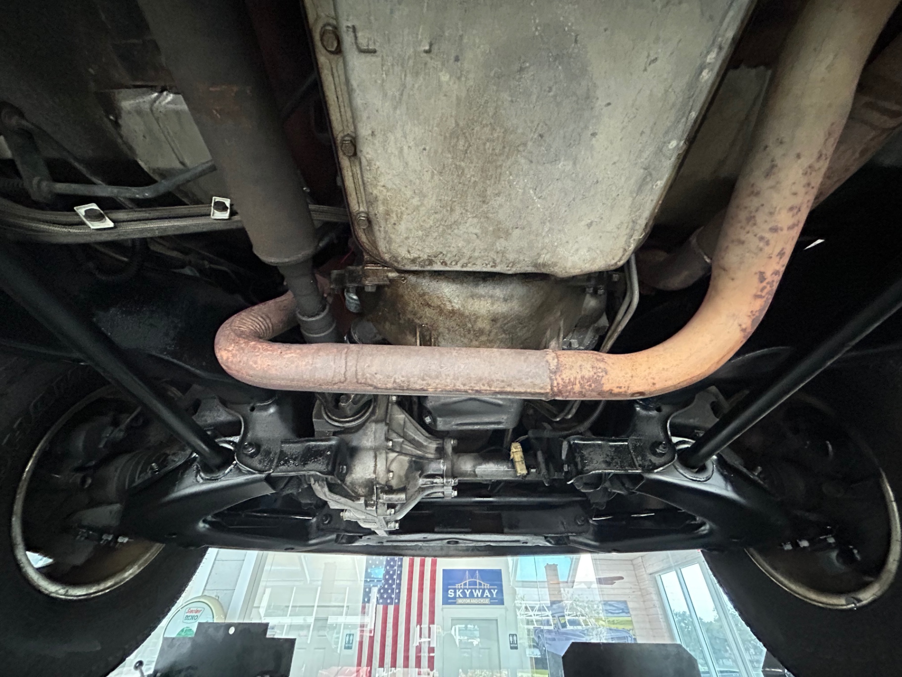 Vehicle photo 49
